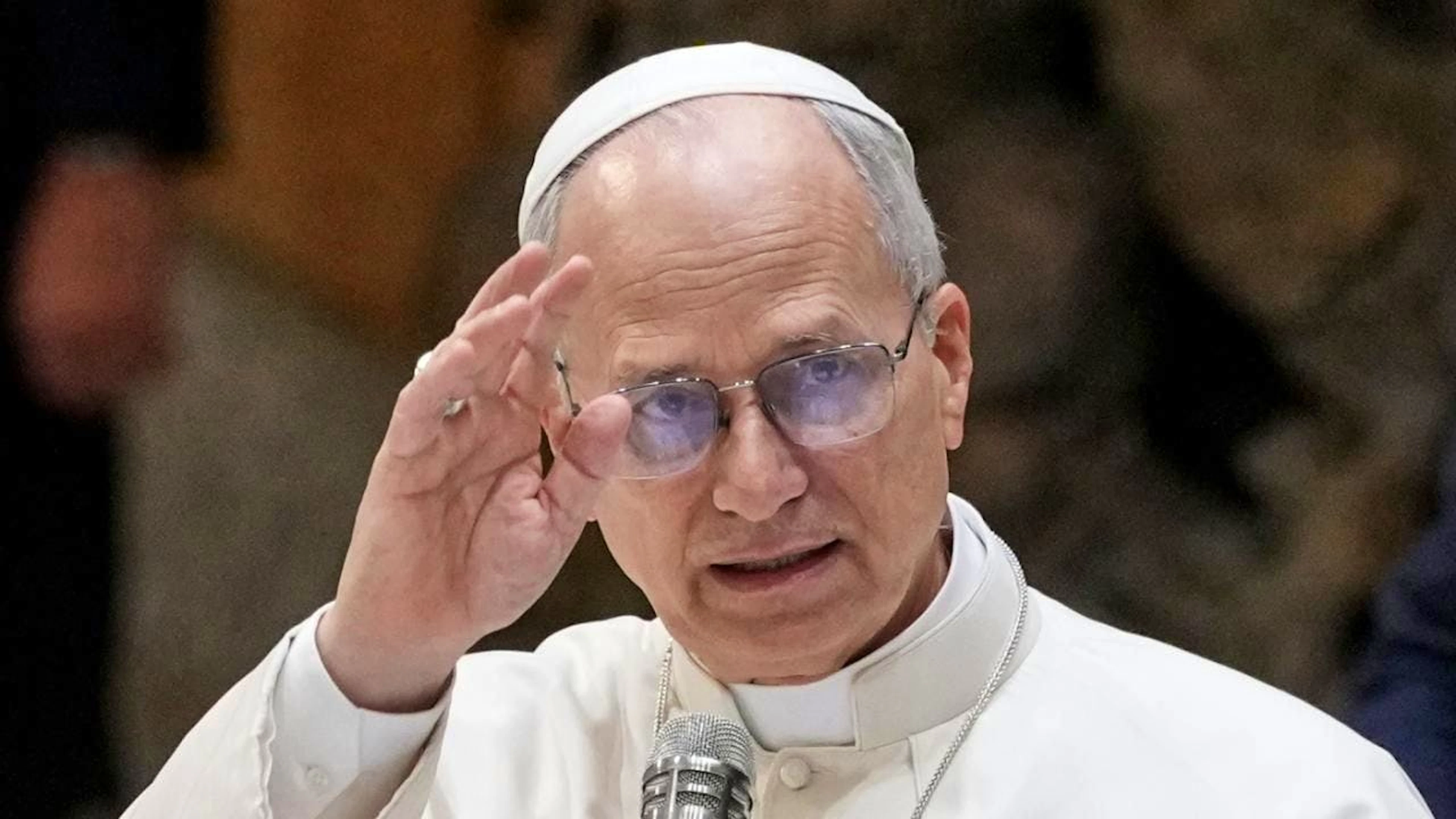 Il Papa ha incontrato le famiglie delle vittime di Crans-Montana.