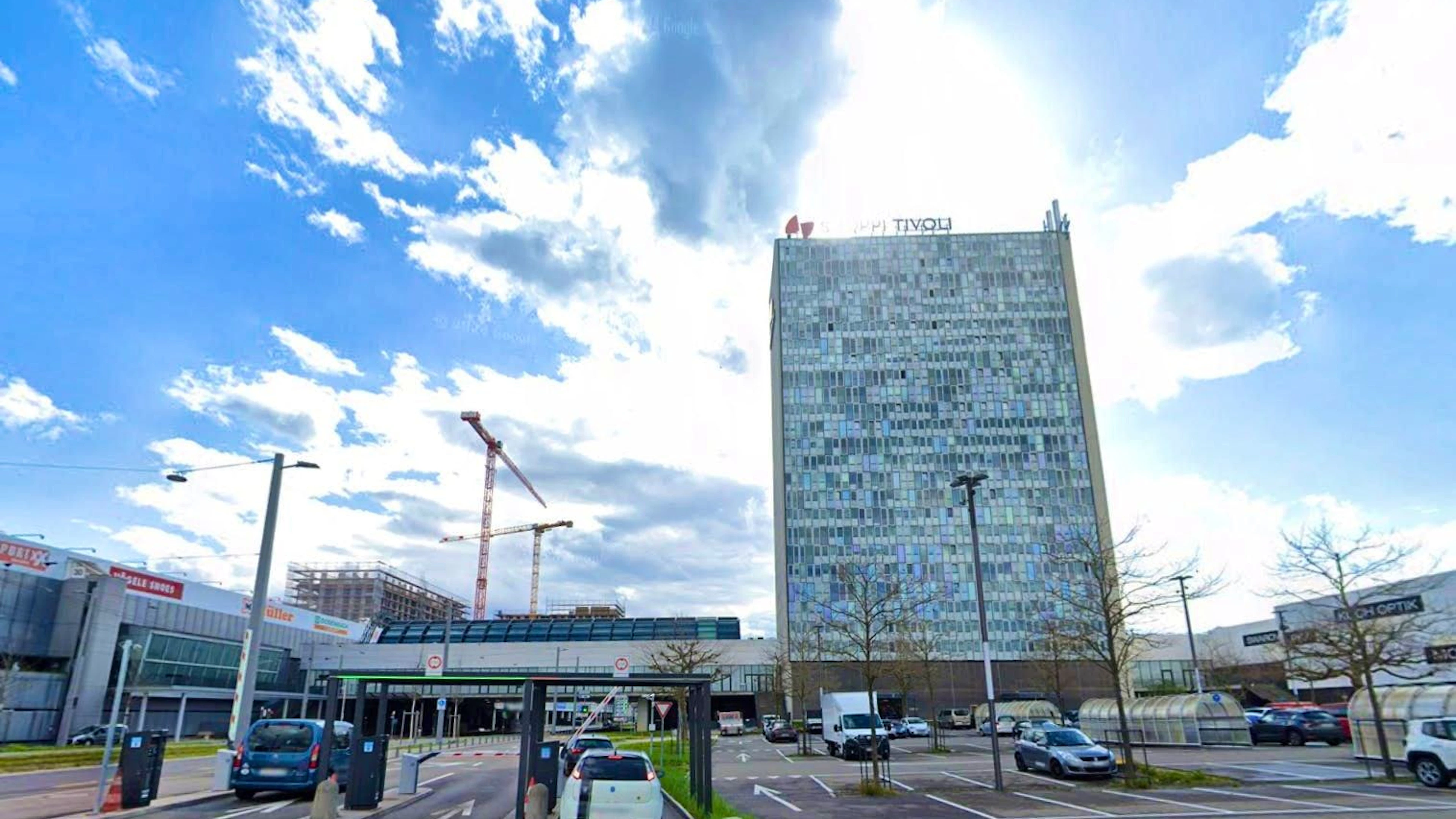 The incidents took place in a store at Shoppi Tivoli.