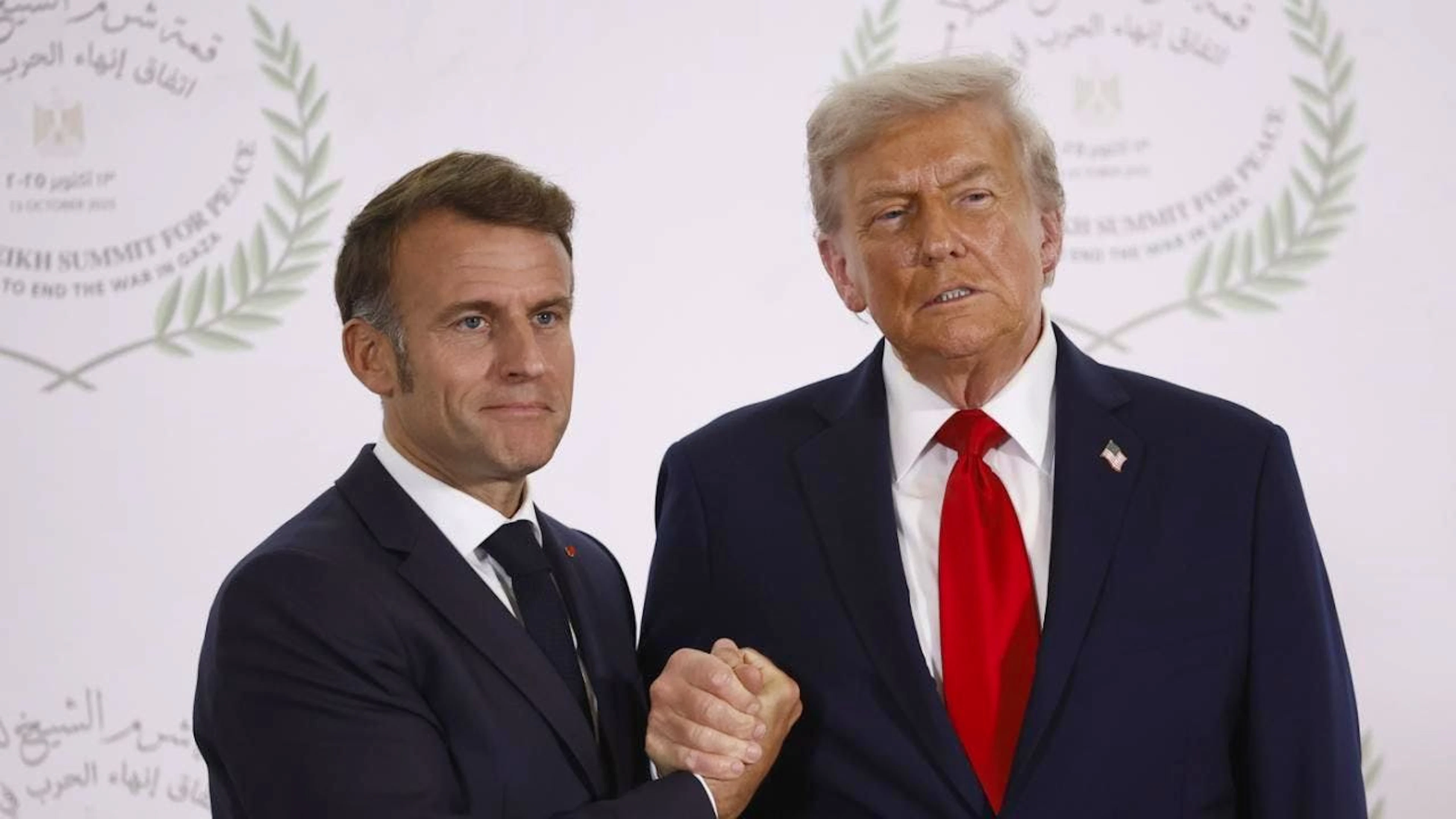 Emmanuel Macron vuole organizzare un incontro internazionale a Parigi che includa la Russia.