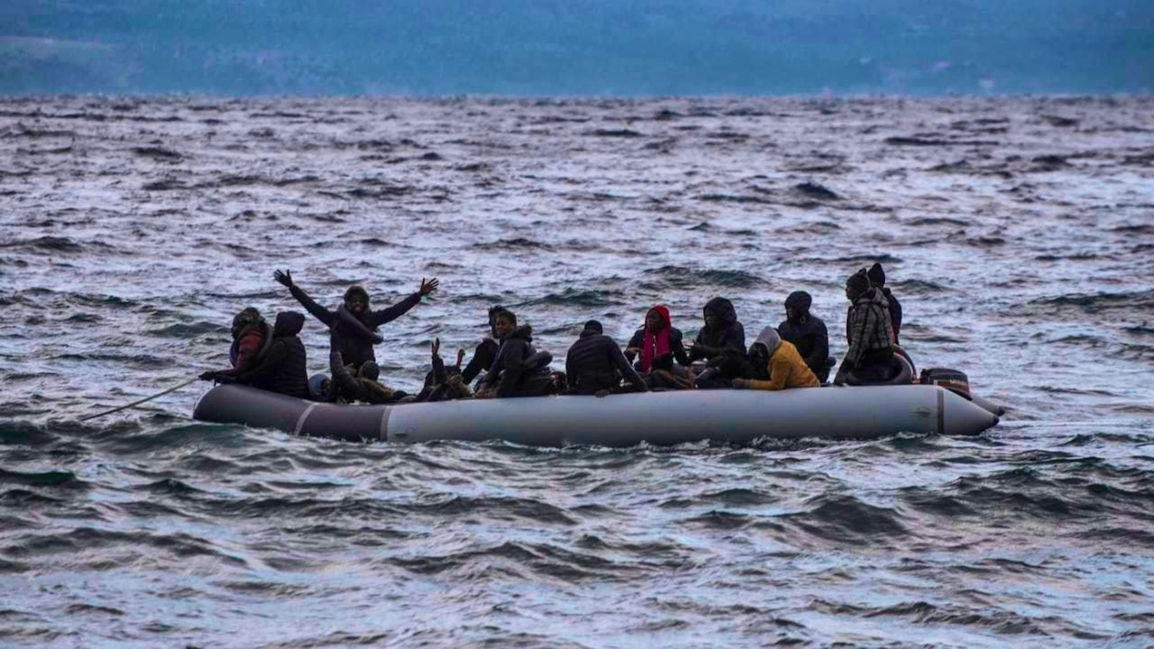 ARCHIVE - Migrants arrive in a rubber dinghy on their way from Turkey to the Greek island of Lesbos. Photo: Angelos Tzortzinis/dpa