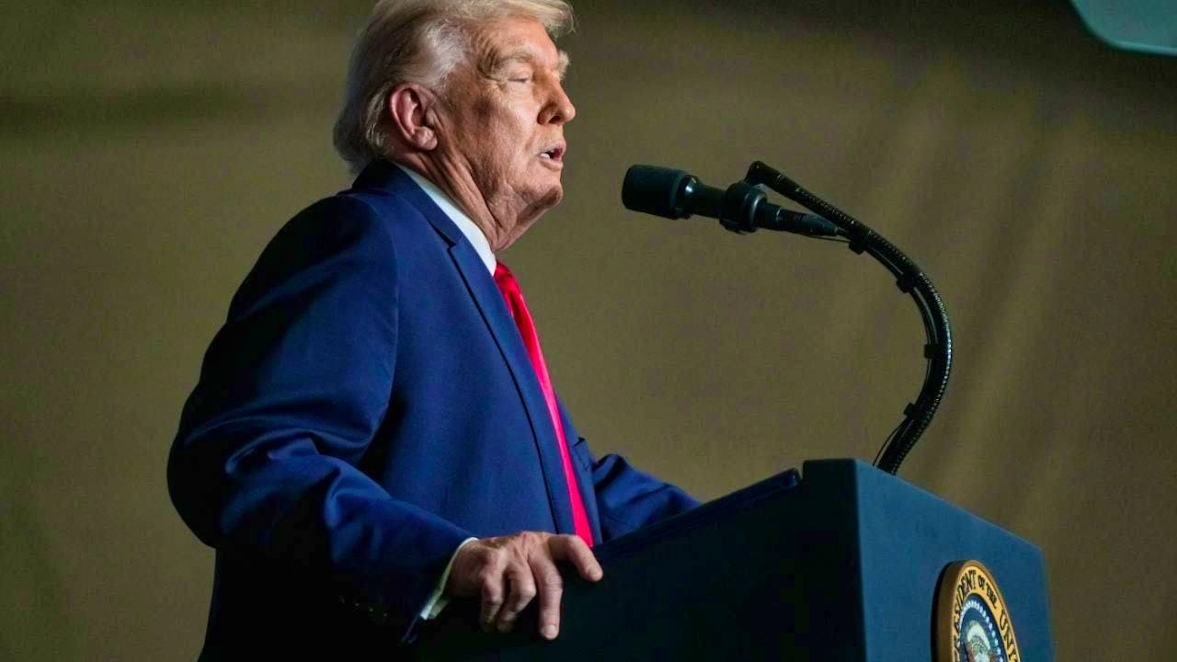 US President Donald Trump speaks during an event at the Horizon Events Center. Photo: Mark Schiefelbein/AP/dpa
