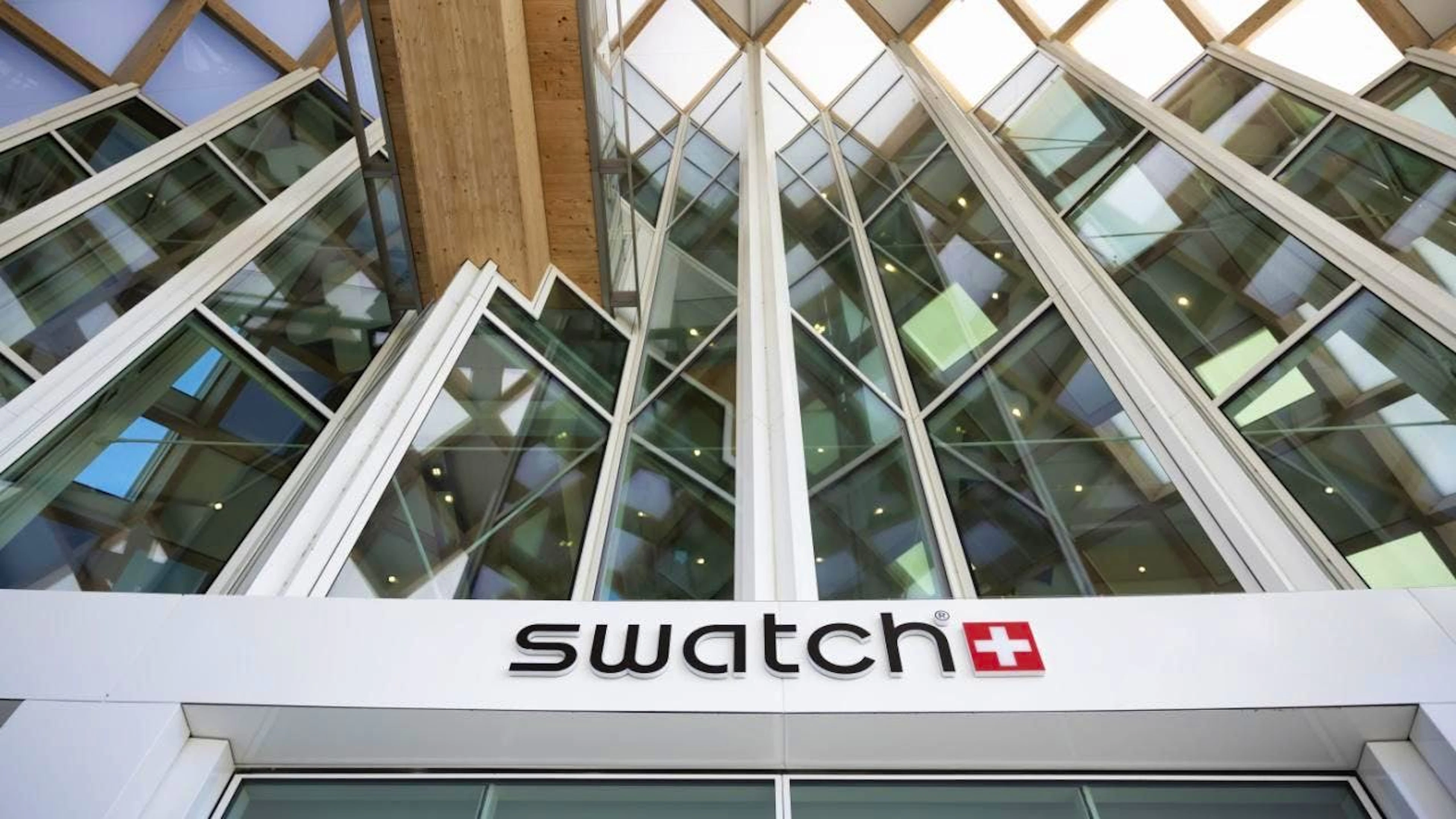 Si le déclin des ventes de Swatch Group s'est révélé moins sévère que redouté, l'assèchement de la rentabilité est sensiblement pire que prévu par les analystes (archives).