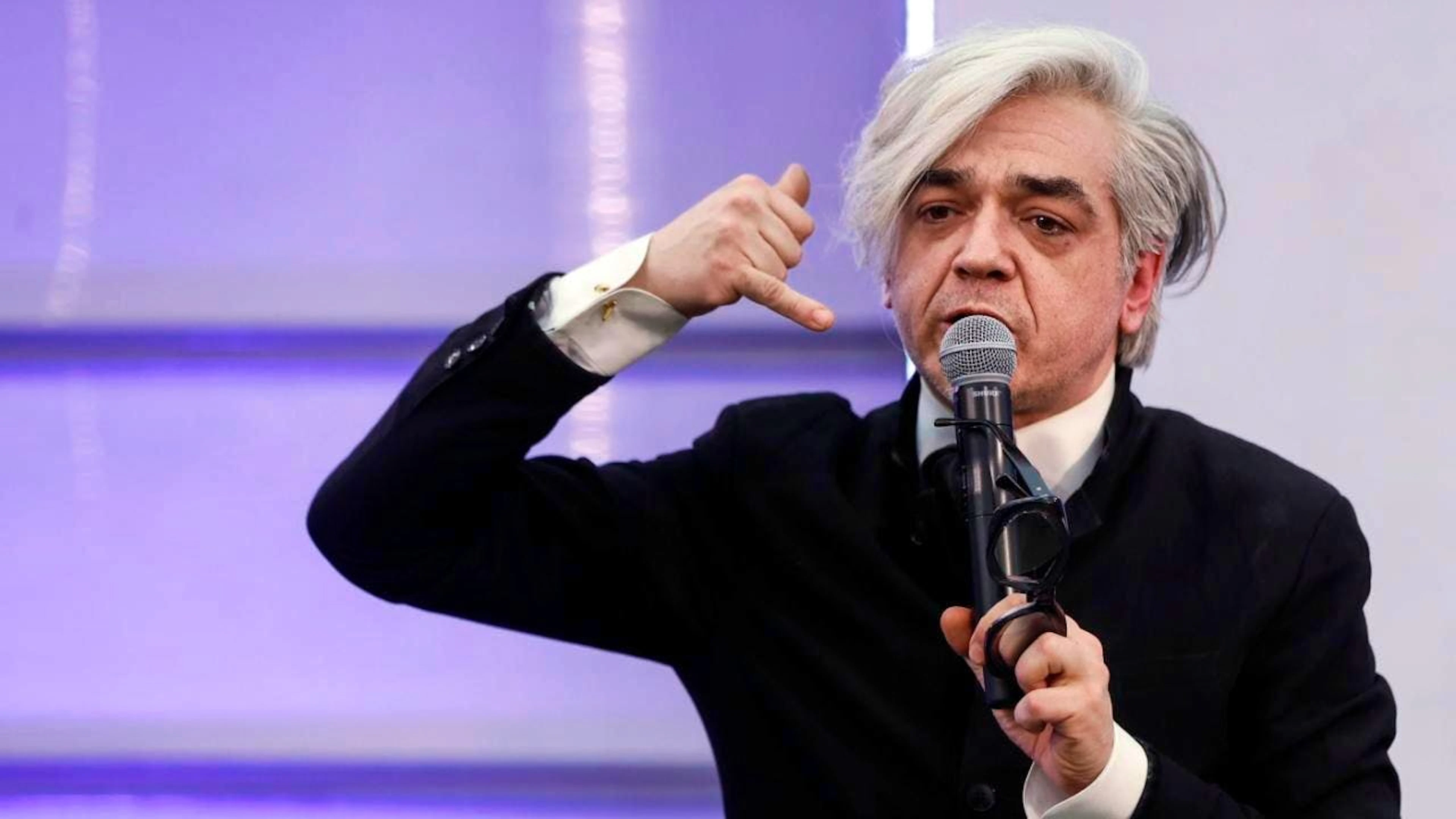 L'ex Bluvertigo farà coppia con Chiello alla serata delle cover.