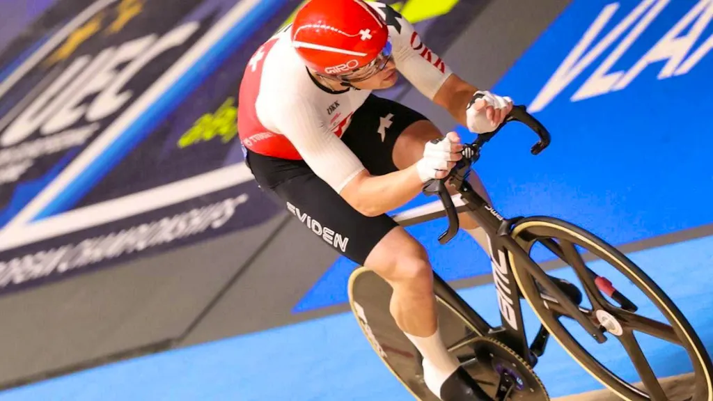 Alex Vogel first Swiss European track champion in ten years
