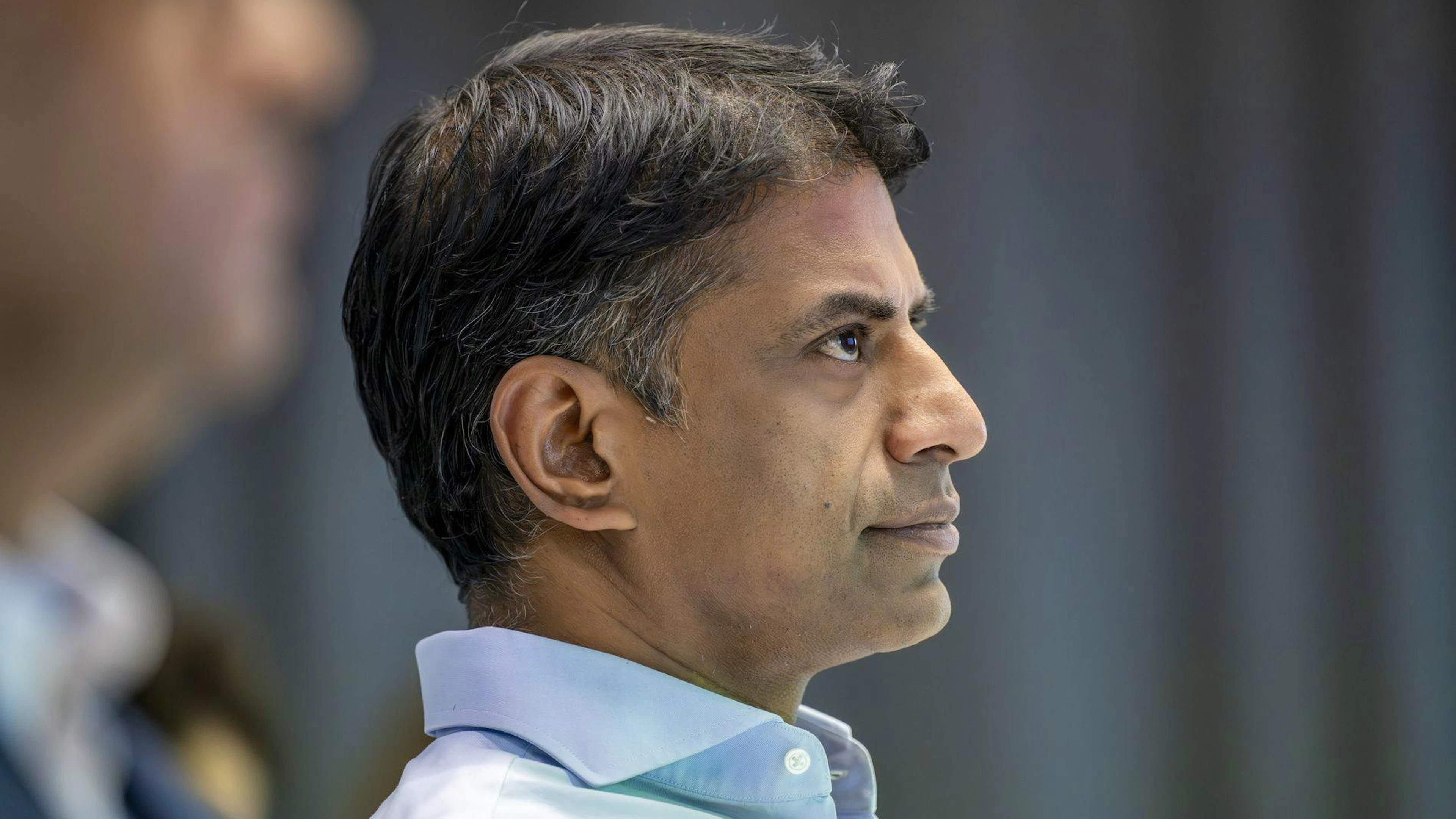 A la tête de Novartis depuis 2018, Vasant Narasimhan a perçu en qualité de directeur général de Novartis près de 110 millions de francs en numéraire, actions et autres avantages (archives).