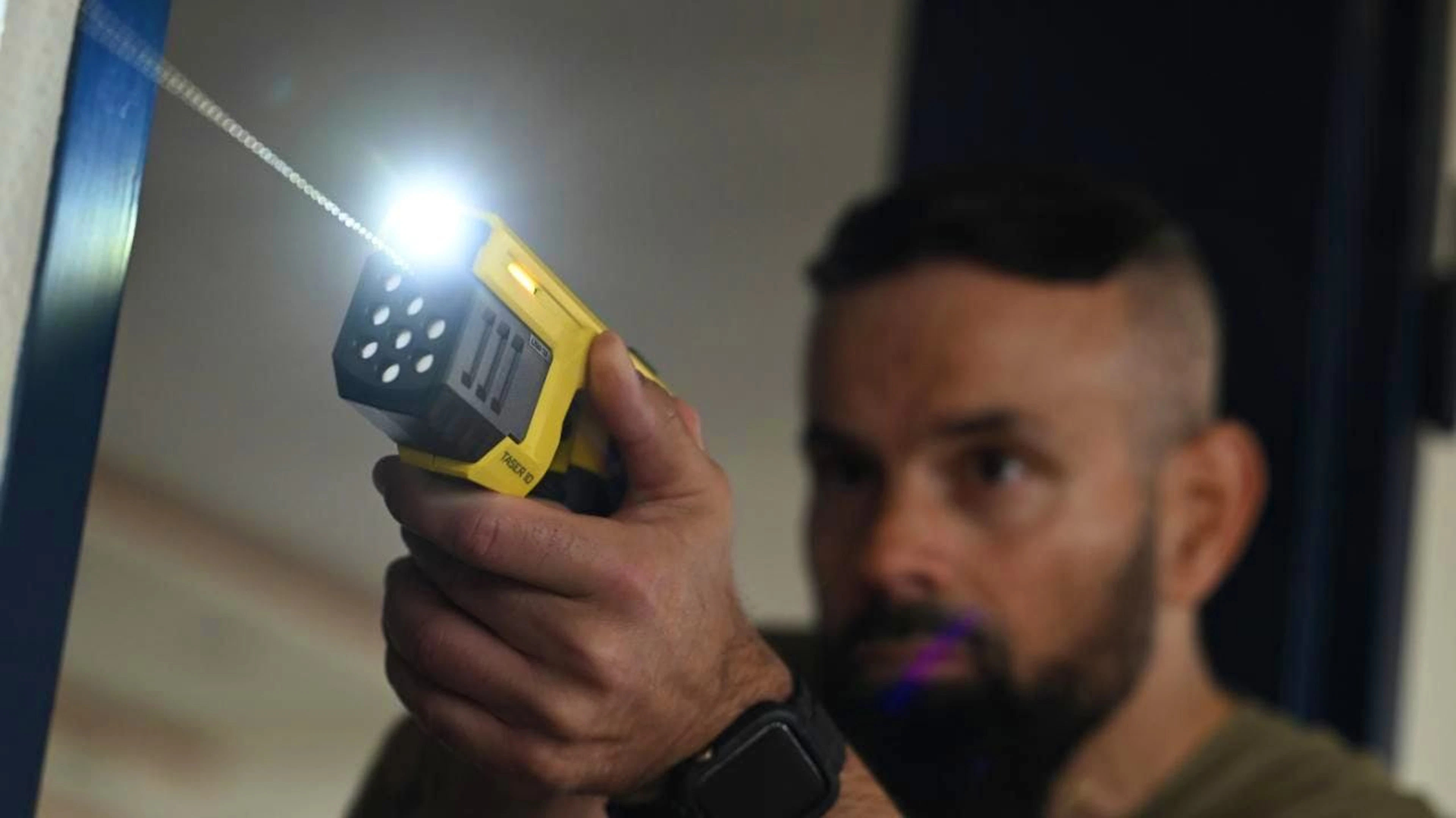 Chaque utilisation du Taser par la Police cantonale vaudoise devra faire l'objet d'une annonce (illustration).