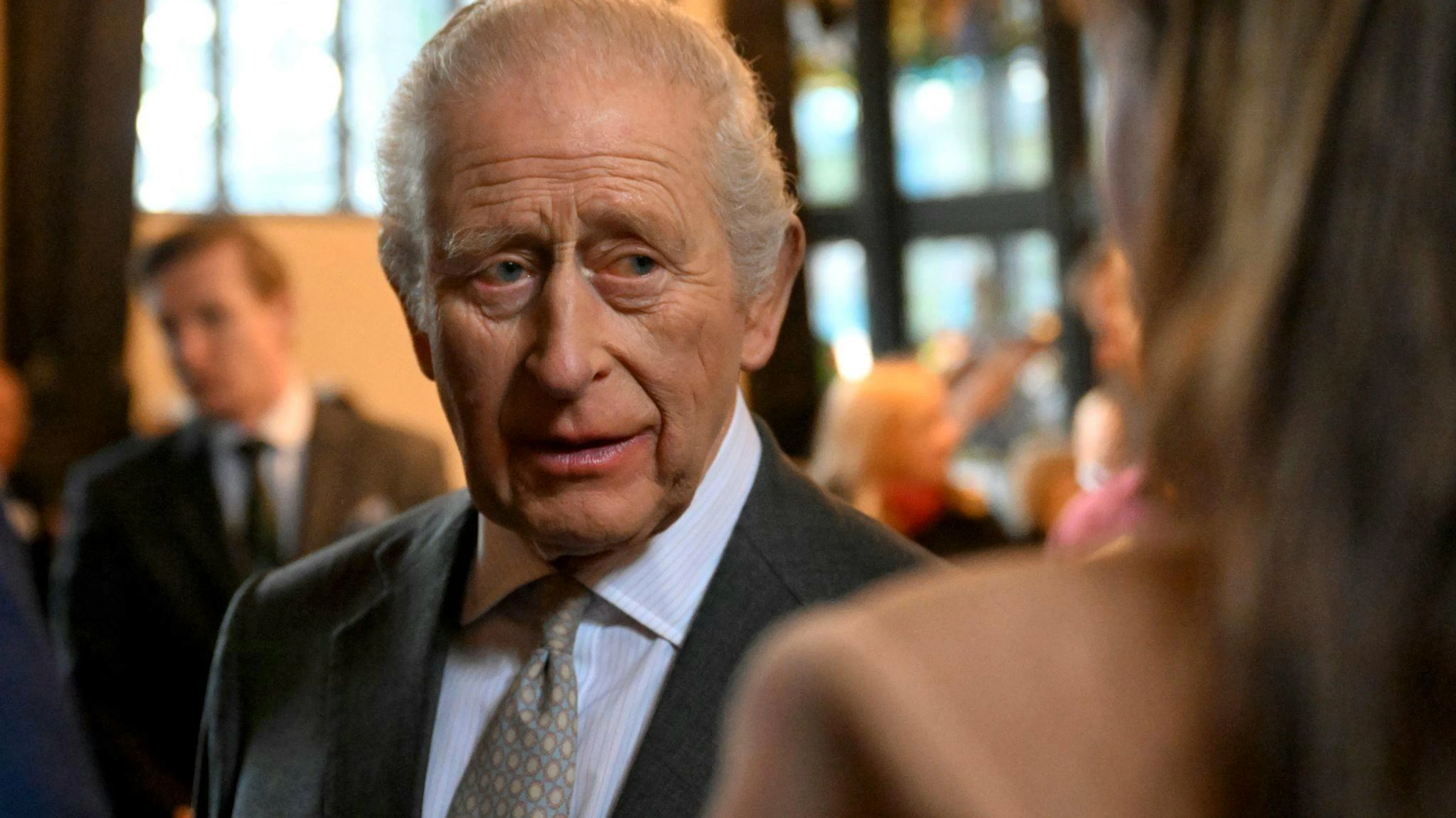 König Charles III. hat der Polizei seine Unterstützung bei etwaigen Ermittlungen gegen Ex-Prinz Andrew angeboten. (Archivbild)