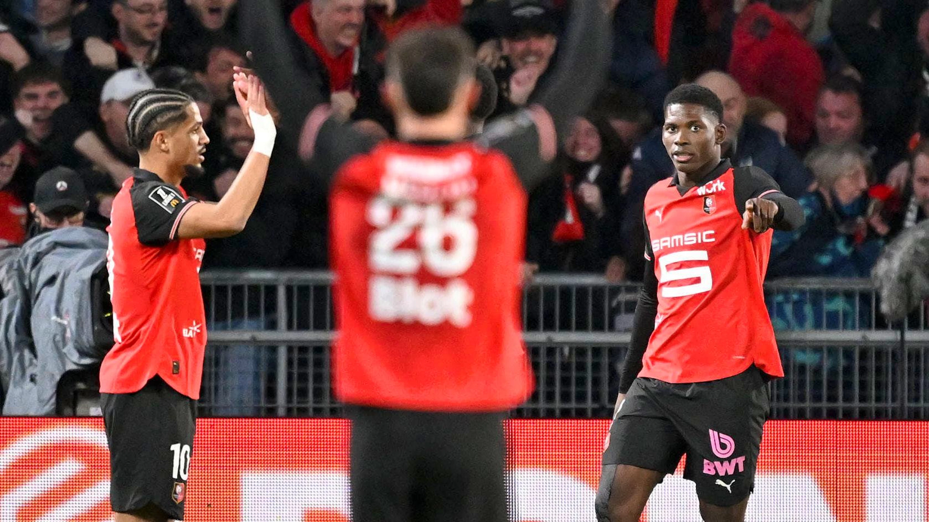 Embolo trifft bei Rennes-Gala gegen PSG
