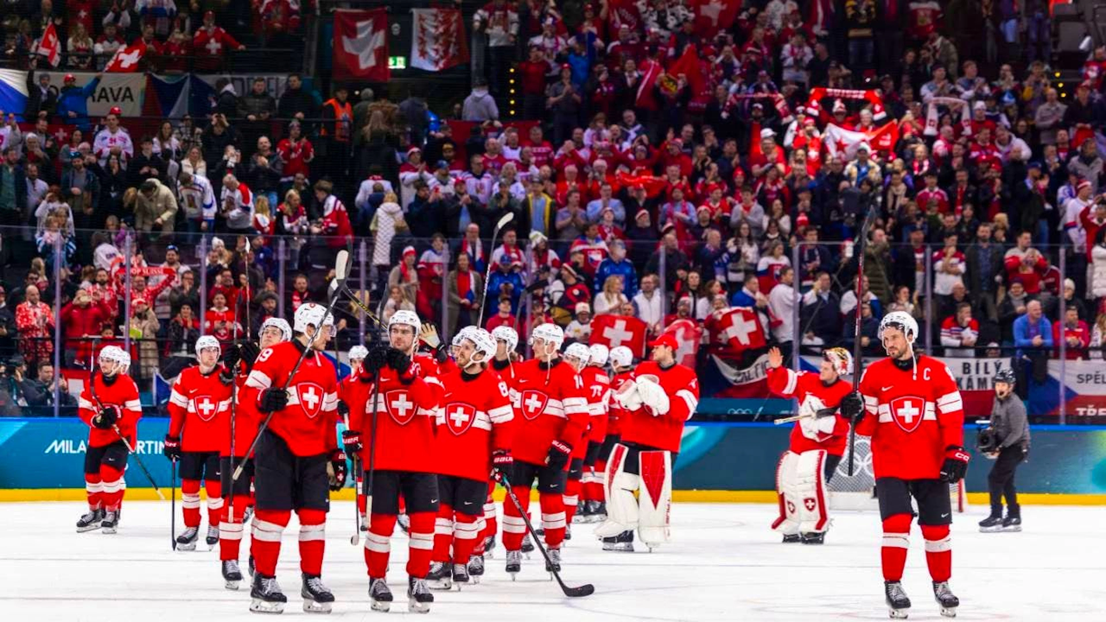 La Suisse affrontera l'Italie mardi à Milan en huitièmes de finale.