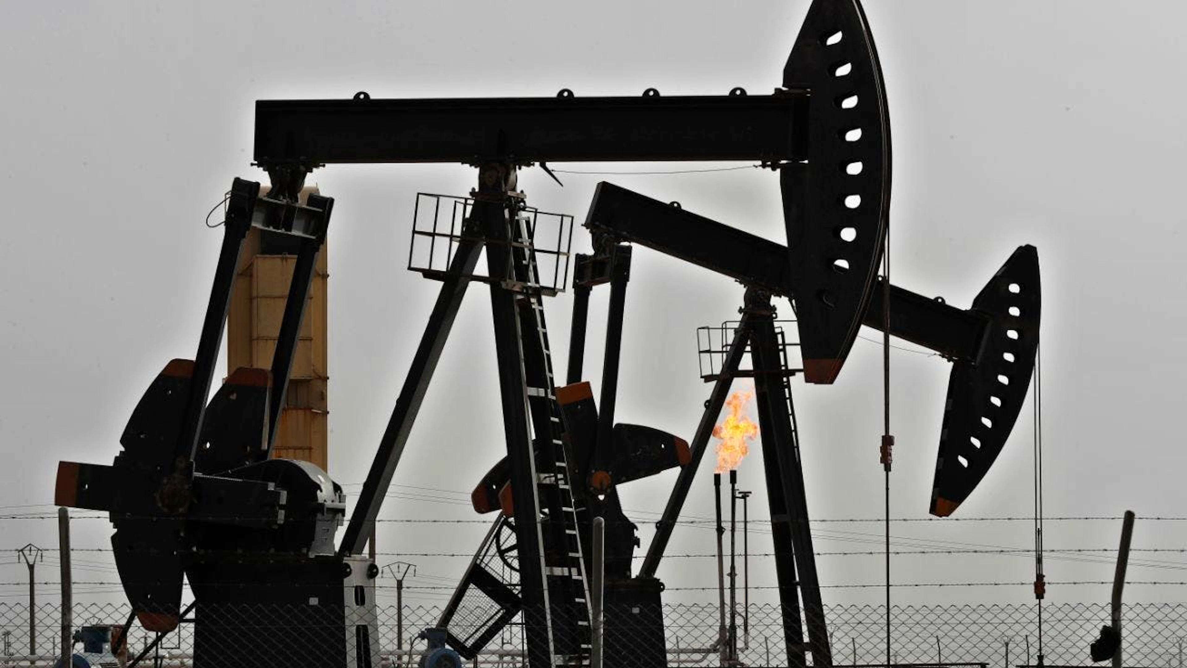 Il corso del petrolio è influenzato dalla situazione internazionale.