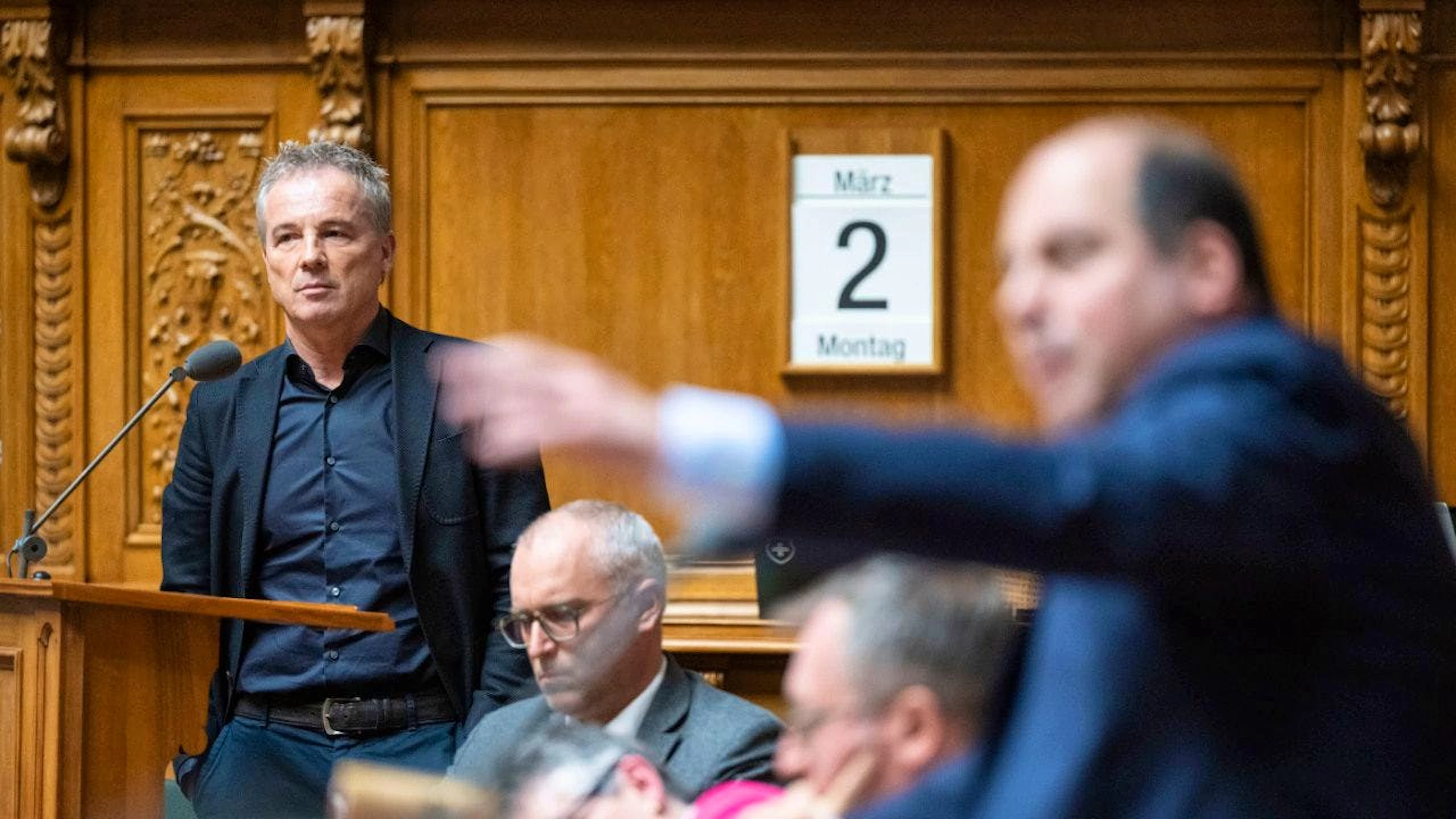 Au premier jour de la session, le National a accepté de rendre l'assassinat imprescriptible, contre l'avis de sa commission.