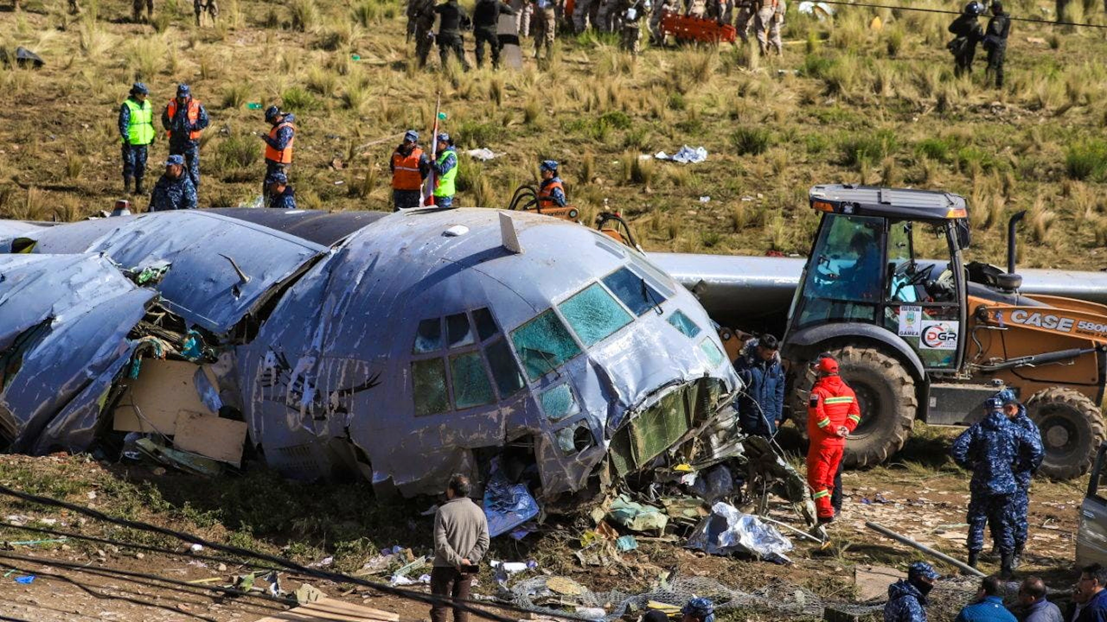 L'avion transportait 7,2 millions de dollars en monnaie locale.