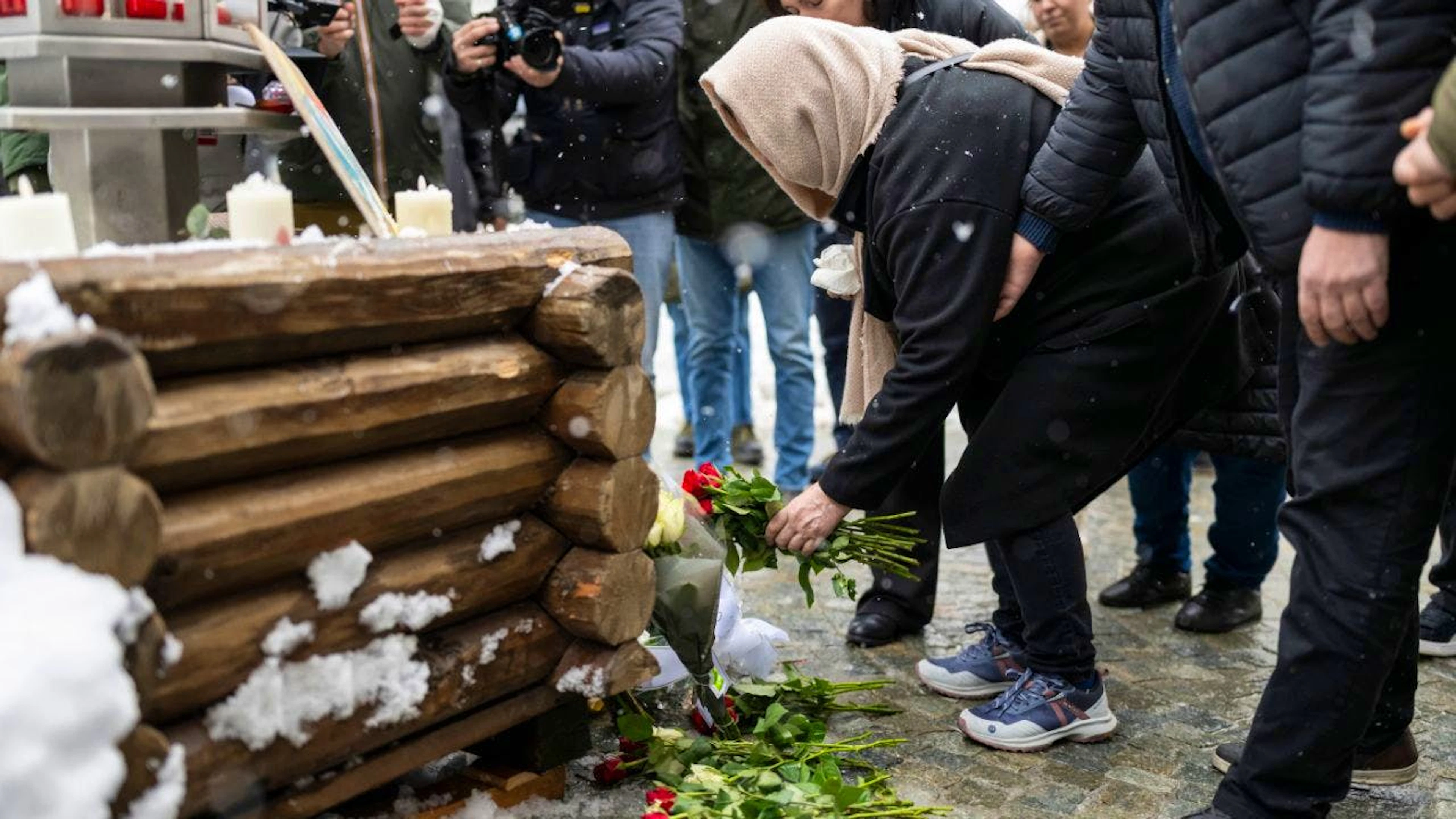 L'incendio di Capodanno a Crans ha provocato la morte di 41 persone e il ferimento di oltre un centinaio.