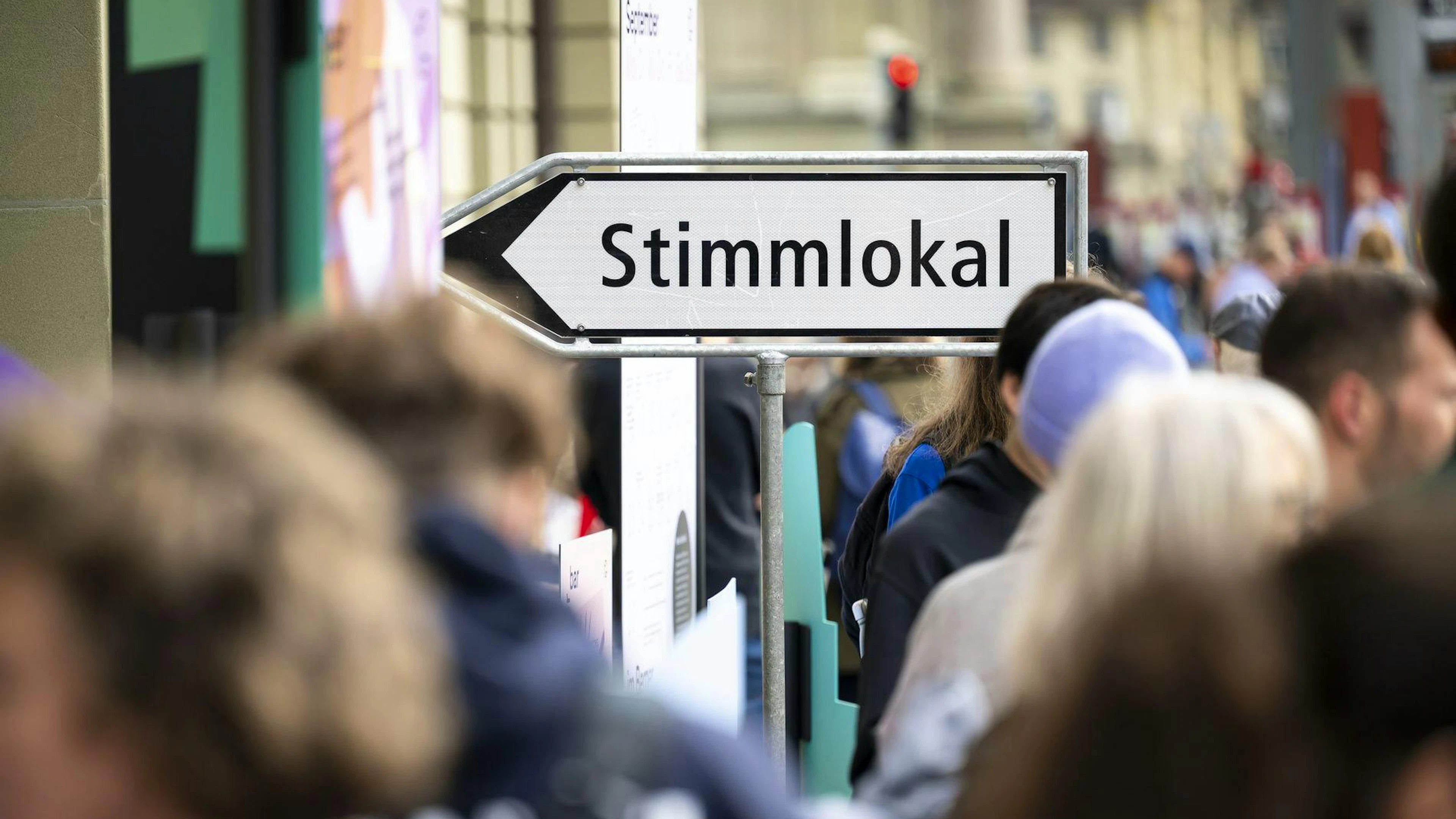 An Abstimmungssonntagen stimmen tausende Schweizerinnen und Schweizer falsch ab.