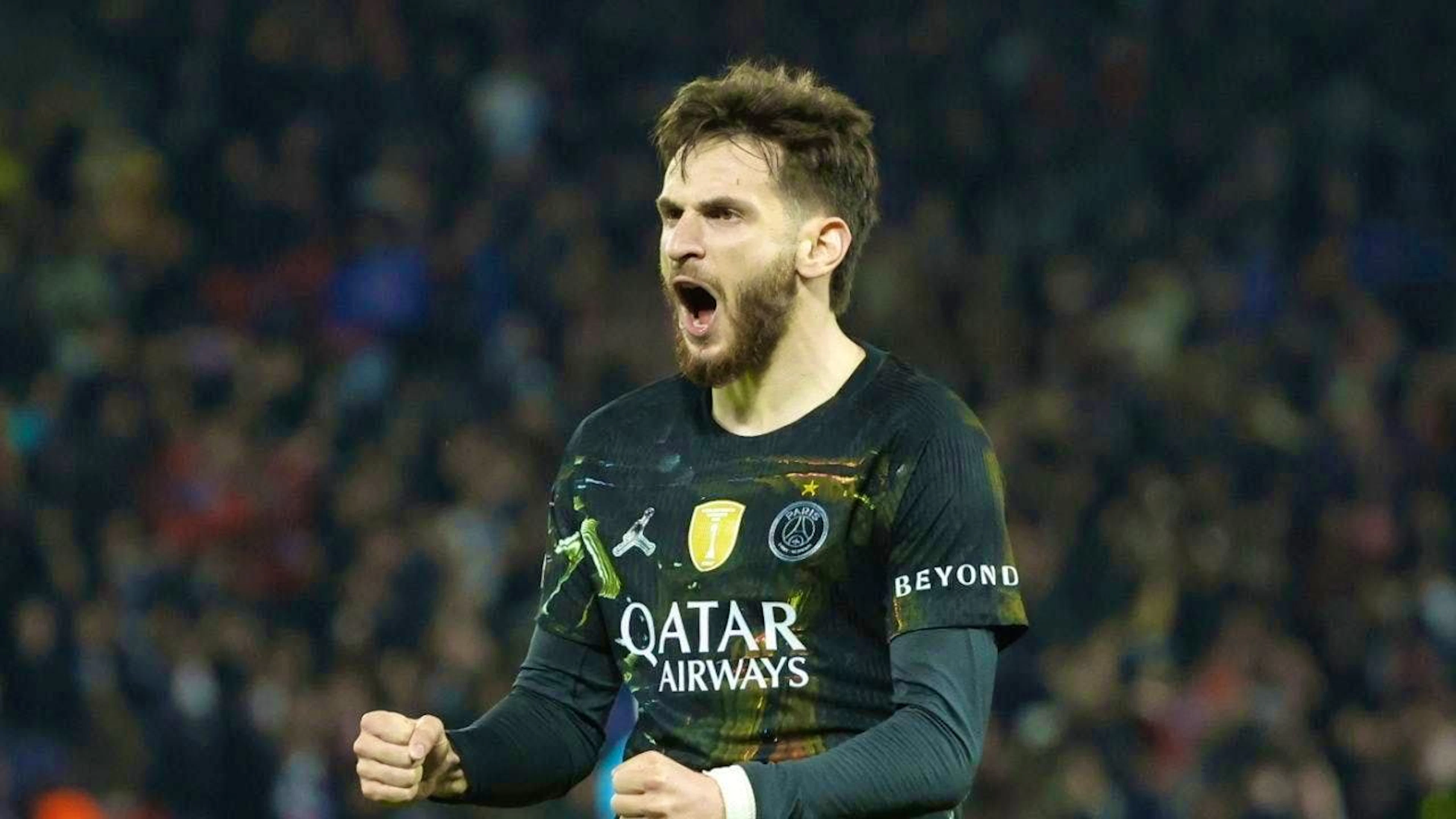 Chwitscha Kwarazchelia came on for PSG after an hour and shone with an assist and two goals