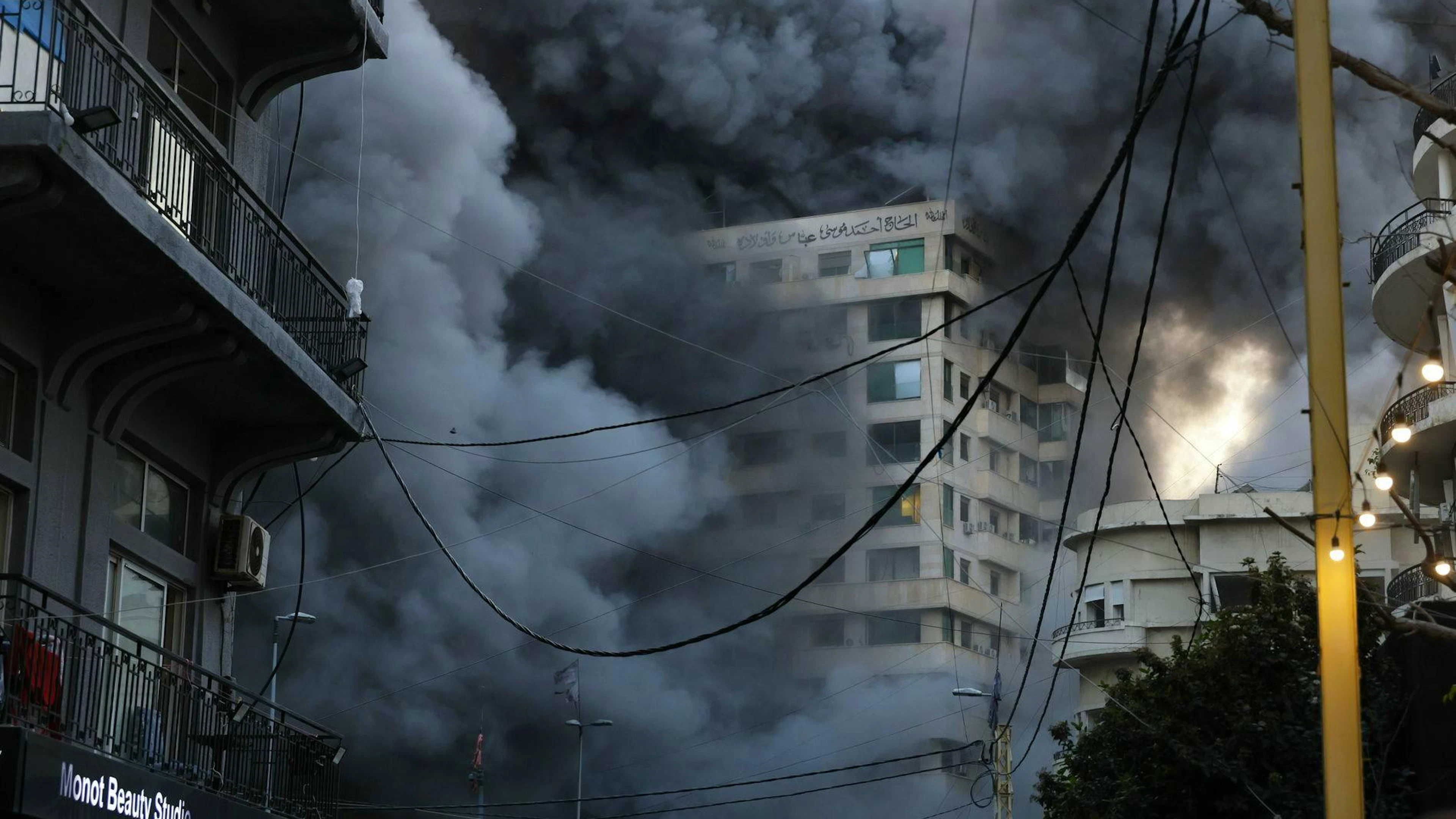 Netanyahu valuta un'ulteriore escalation militare in Libano.