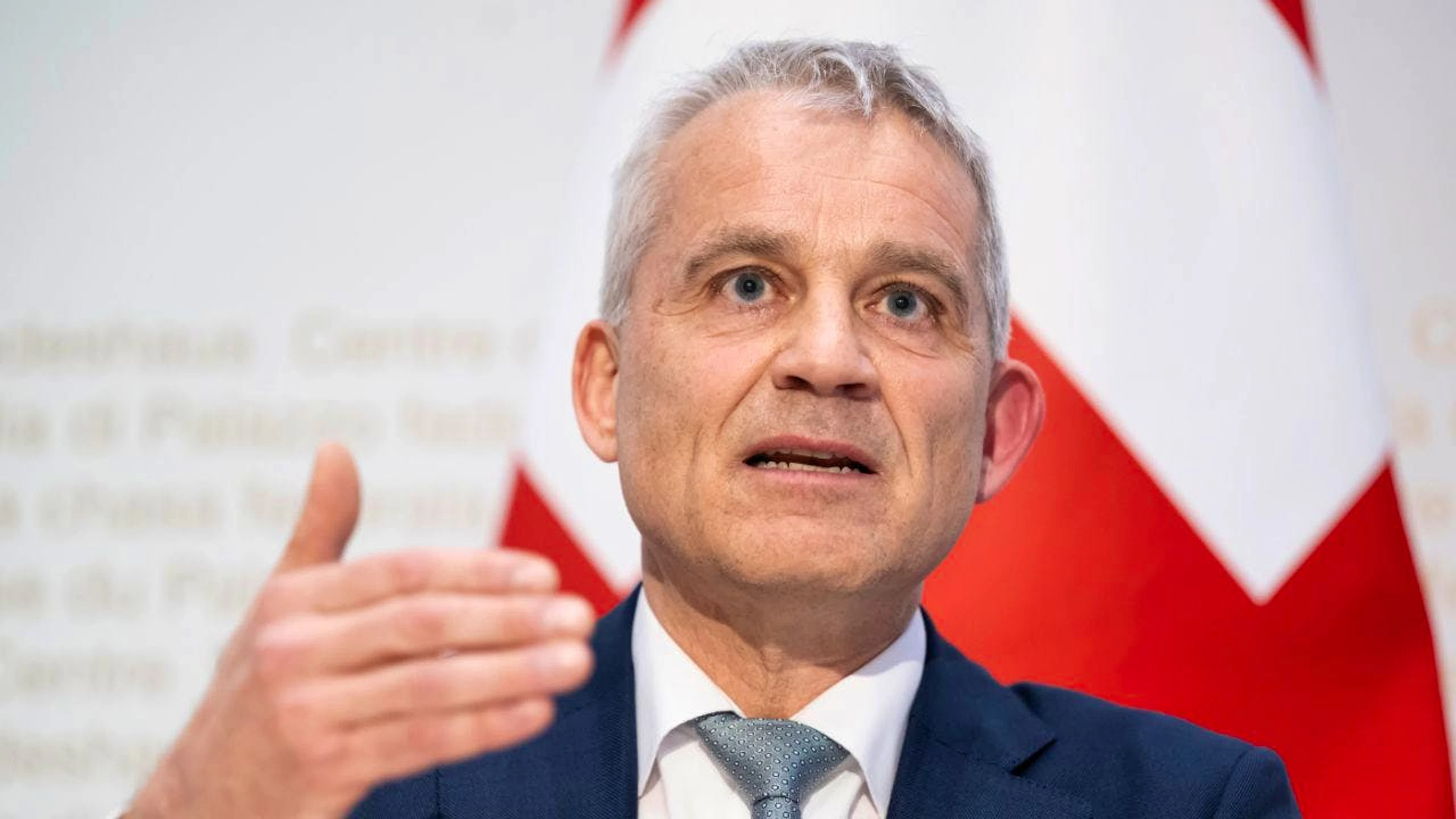 Le conseiller fédéral Beat Jans, avec des représentants cantonaux et des milieux économiques, a lancé la campagne du non à l'initiative «Pas de Suisse à 10 millions!» lundi à Berne.