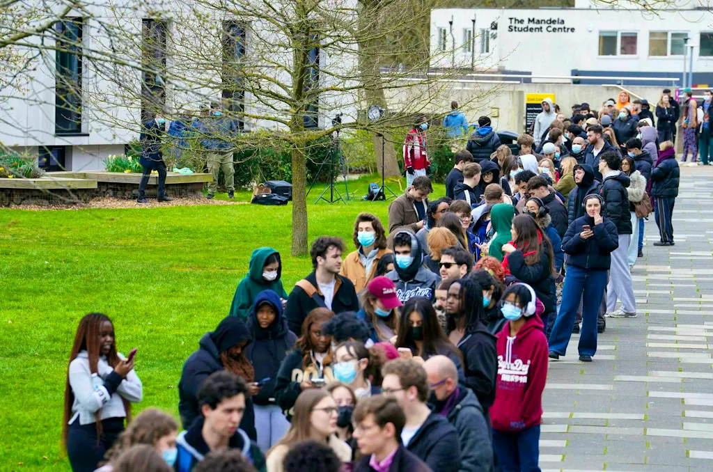 Meningitis outbreak in the UK - what is the risk for Switzerland?