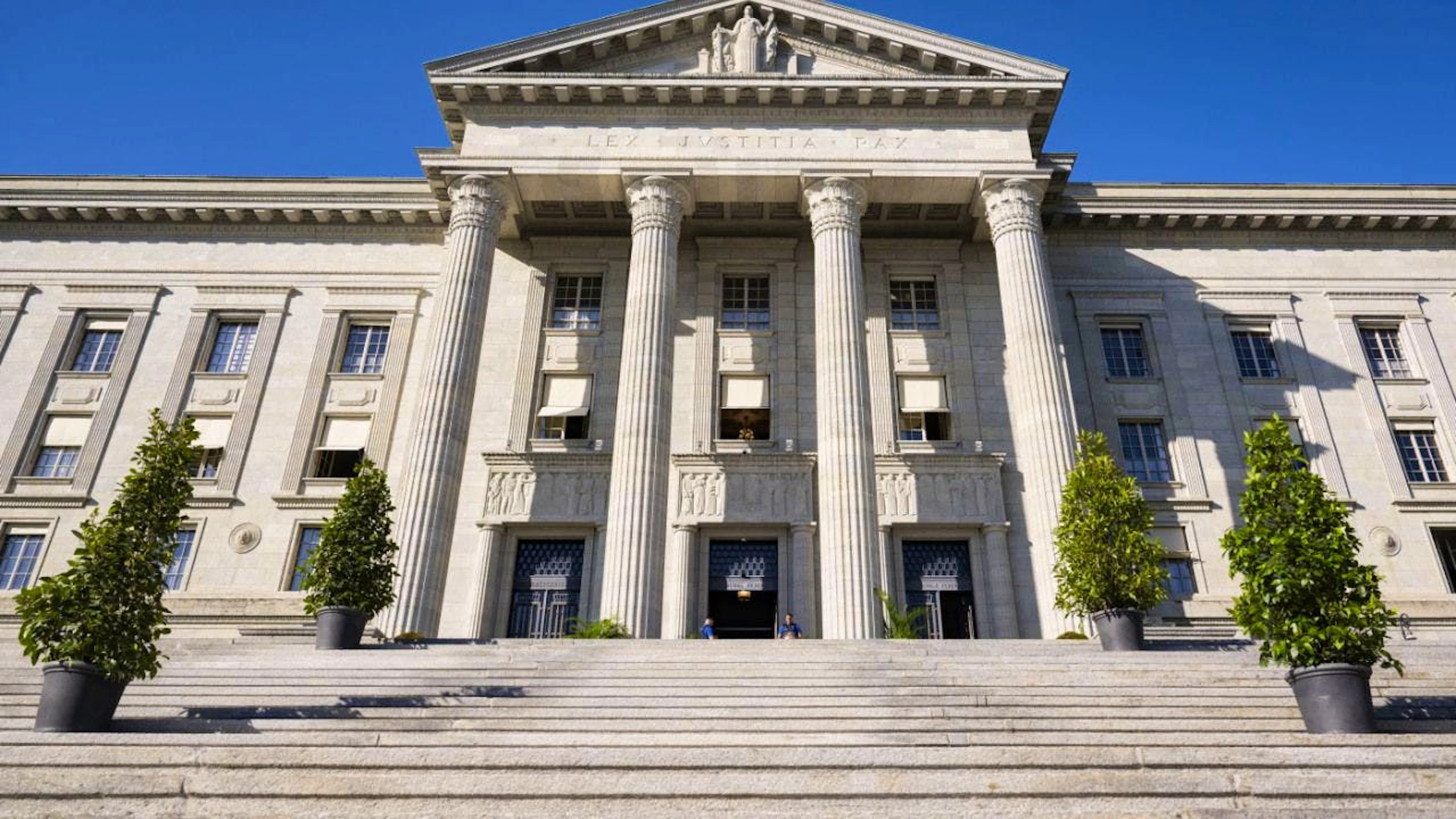 Il Tribunale federale non accetta l'istanza della Finma.