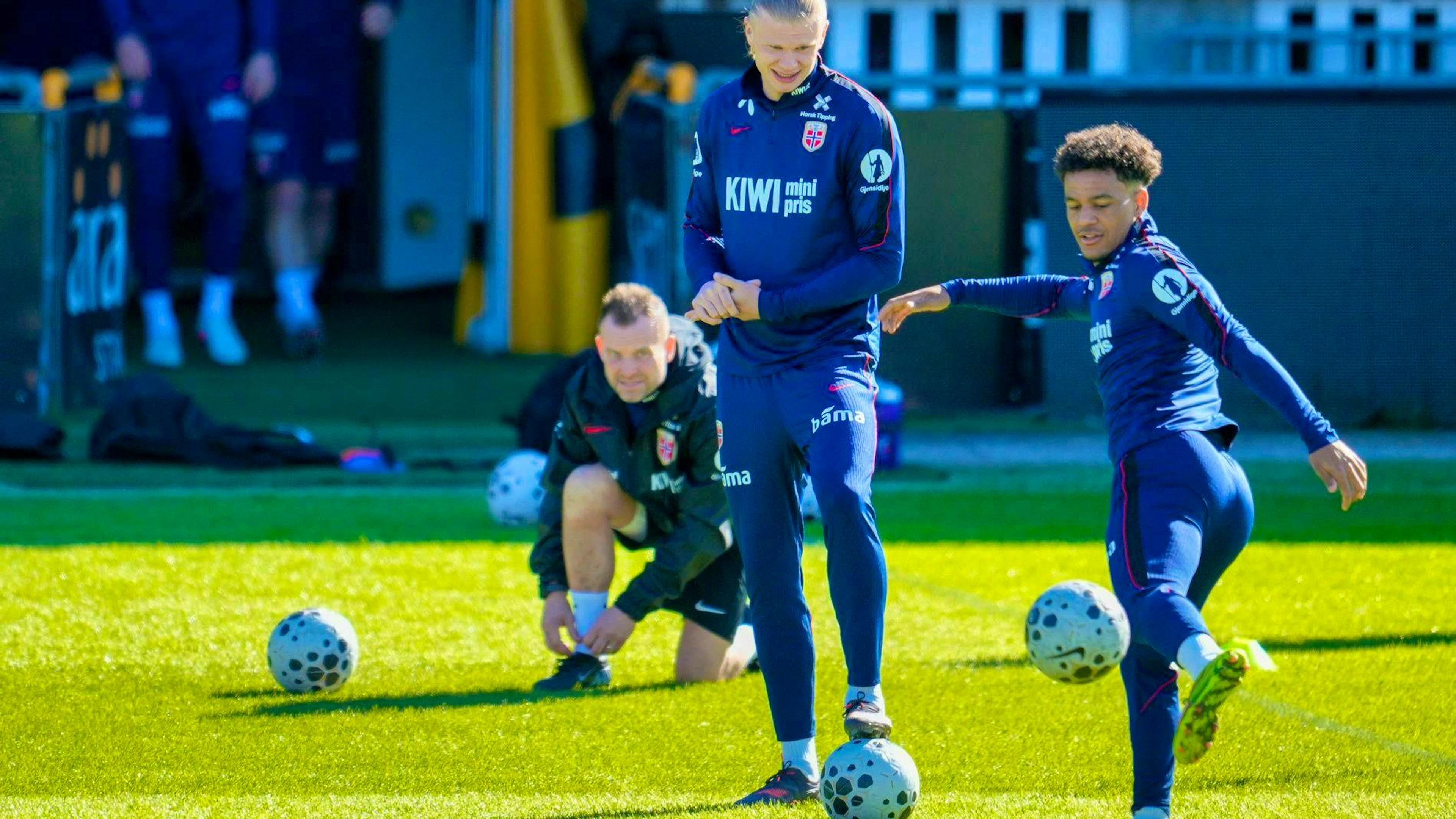 Without Erling Haaland (center), who took a break, Norway lost the test match against the Netherlands 1-2 on Friday. The star striker will most likely be back in the starting eleven against Switzerland.