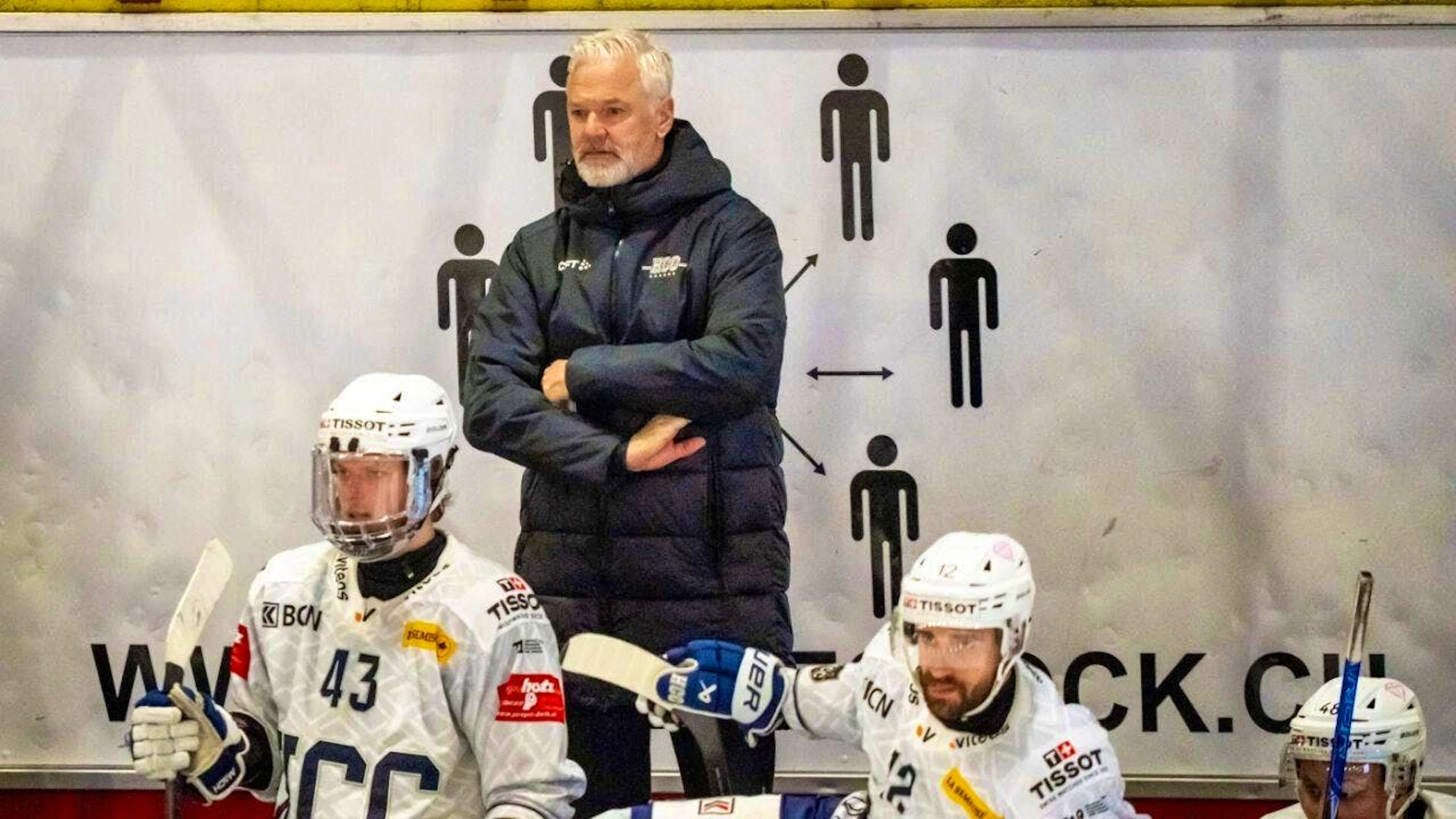 HC La Chaux-de-Fonds, coached by Teppo Kivelä, equalizes the final series against HC Sierre at 1:1