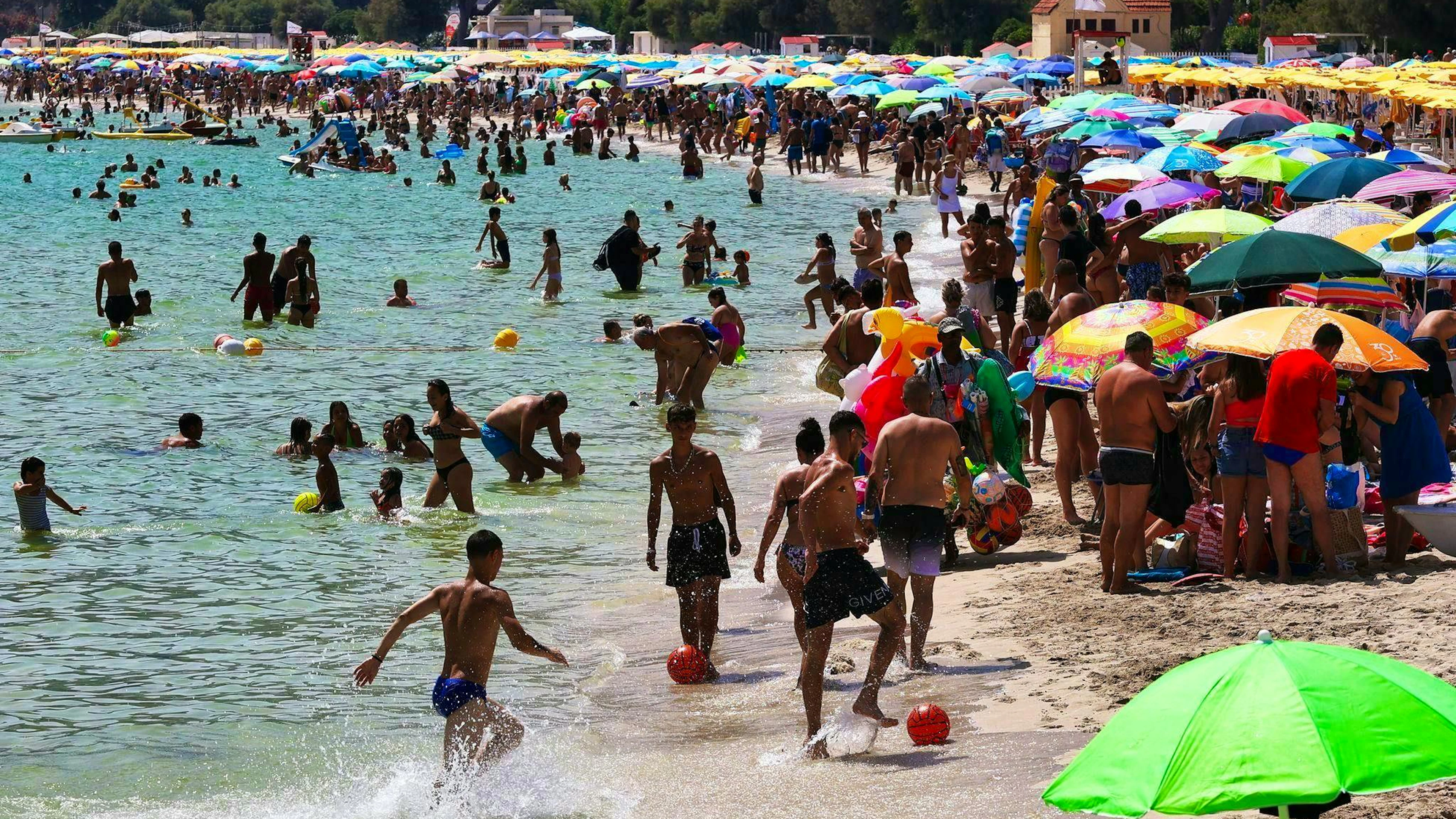 Prices on Italian beaches are on the rise. (Stock photo)