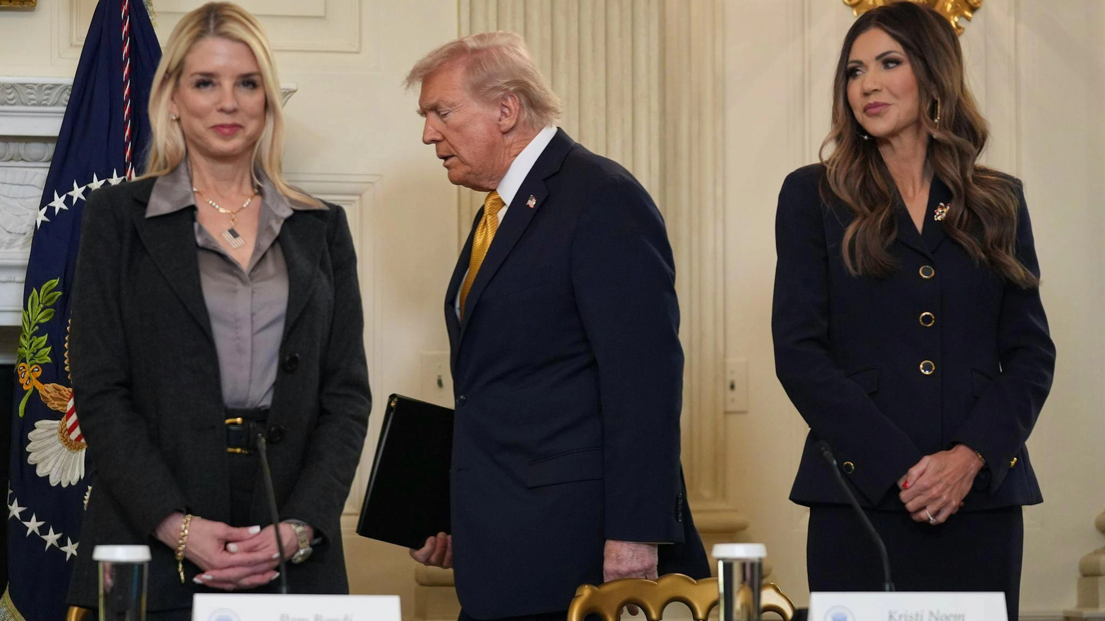 Bondi und Noem sind nicht mehr Teil von Trumps Regierung. (Archivbild)
