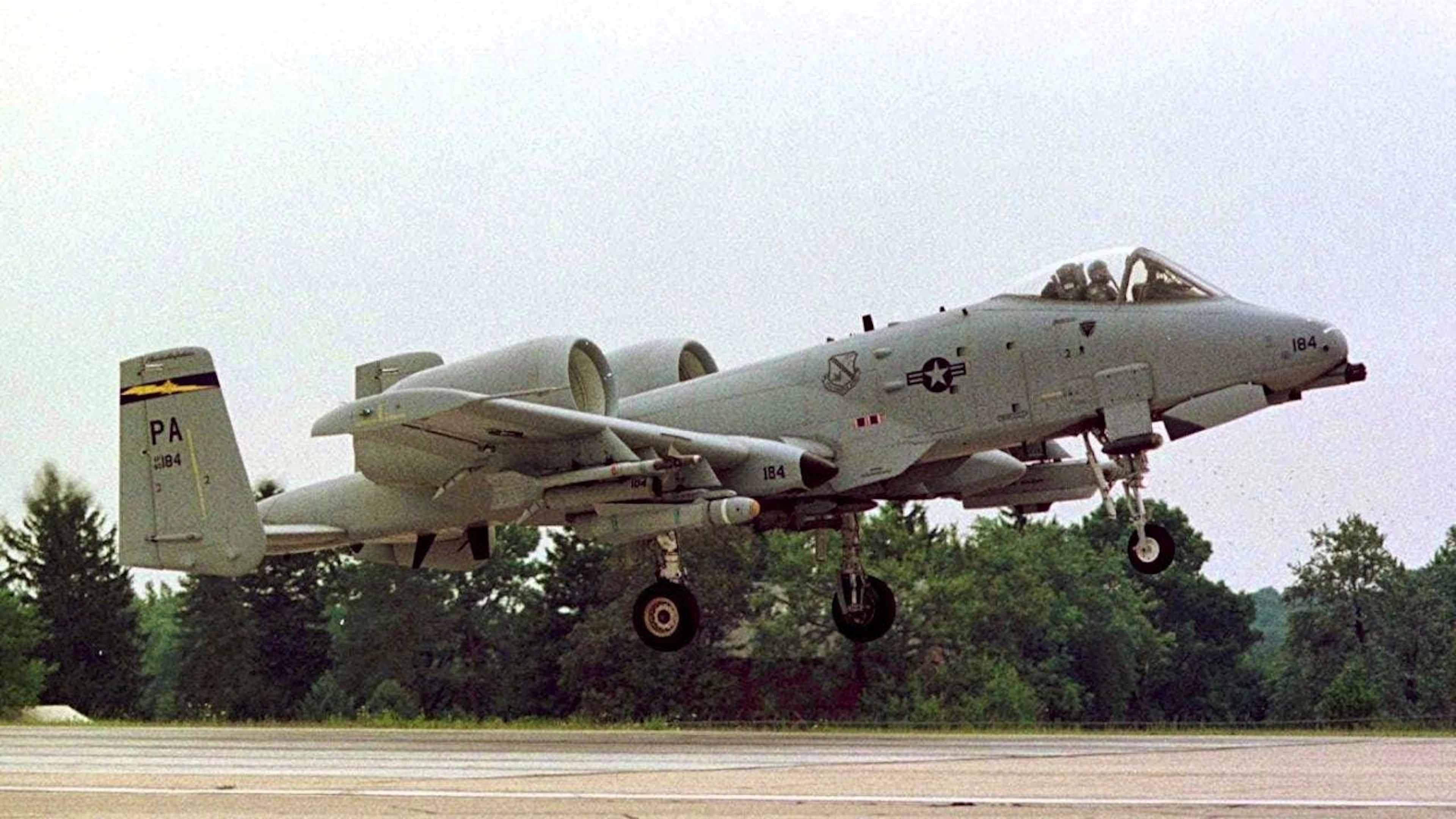 Un secondo caccia americano, un A-10 Warthog, è stato abbattuto dalla contraerea iranianiana.