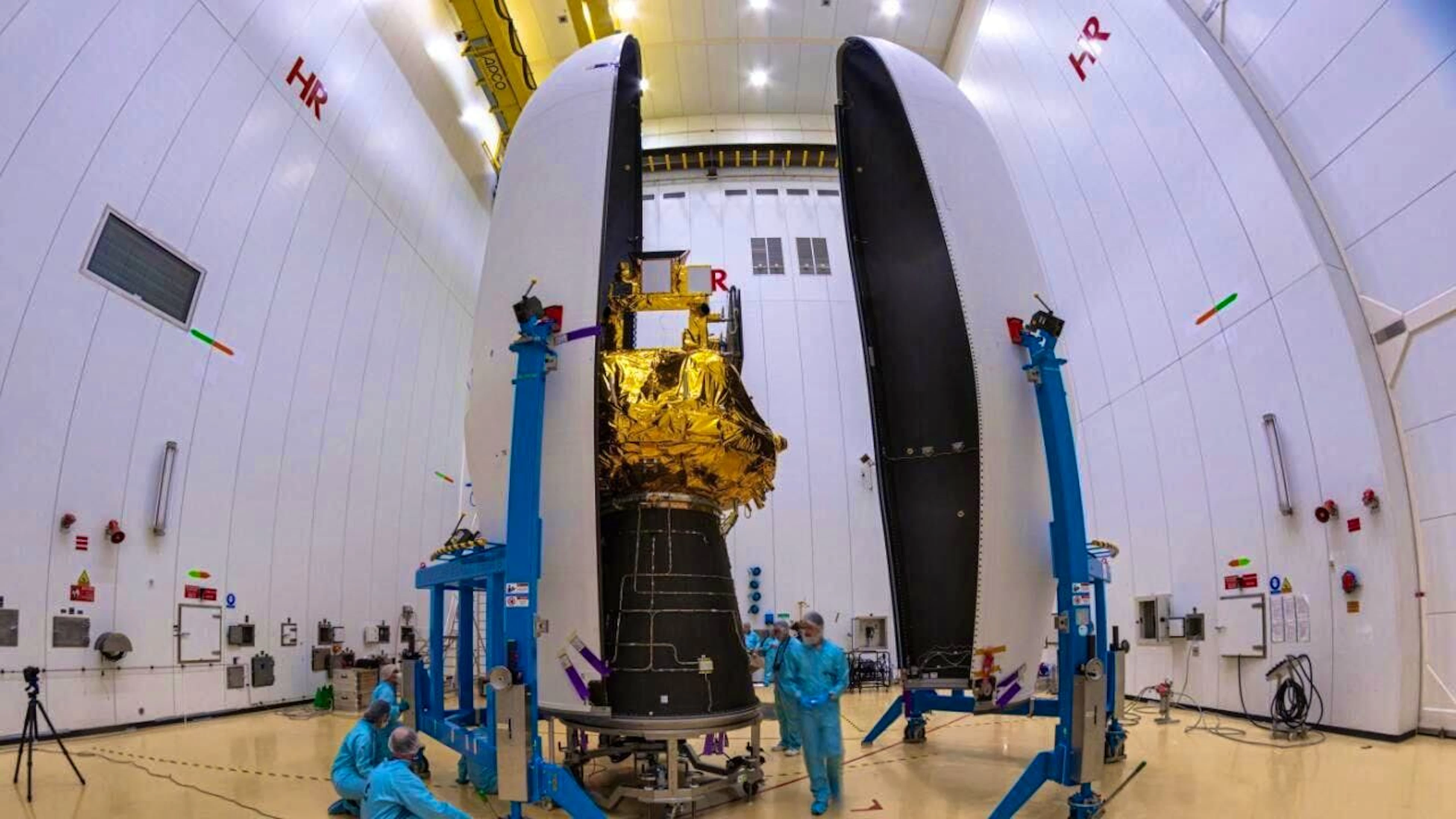 The satellite has already been packed into a rocket nose cone. In addition to parts of the telescope, the rocket nose cone was also manufactured in Switzerland.