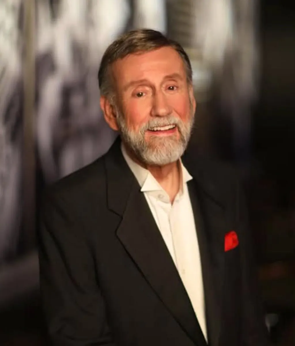 Country-Star Ray Stevens bricht sich das Genick