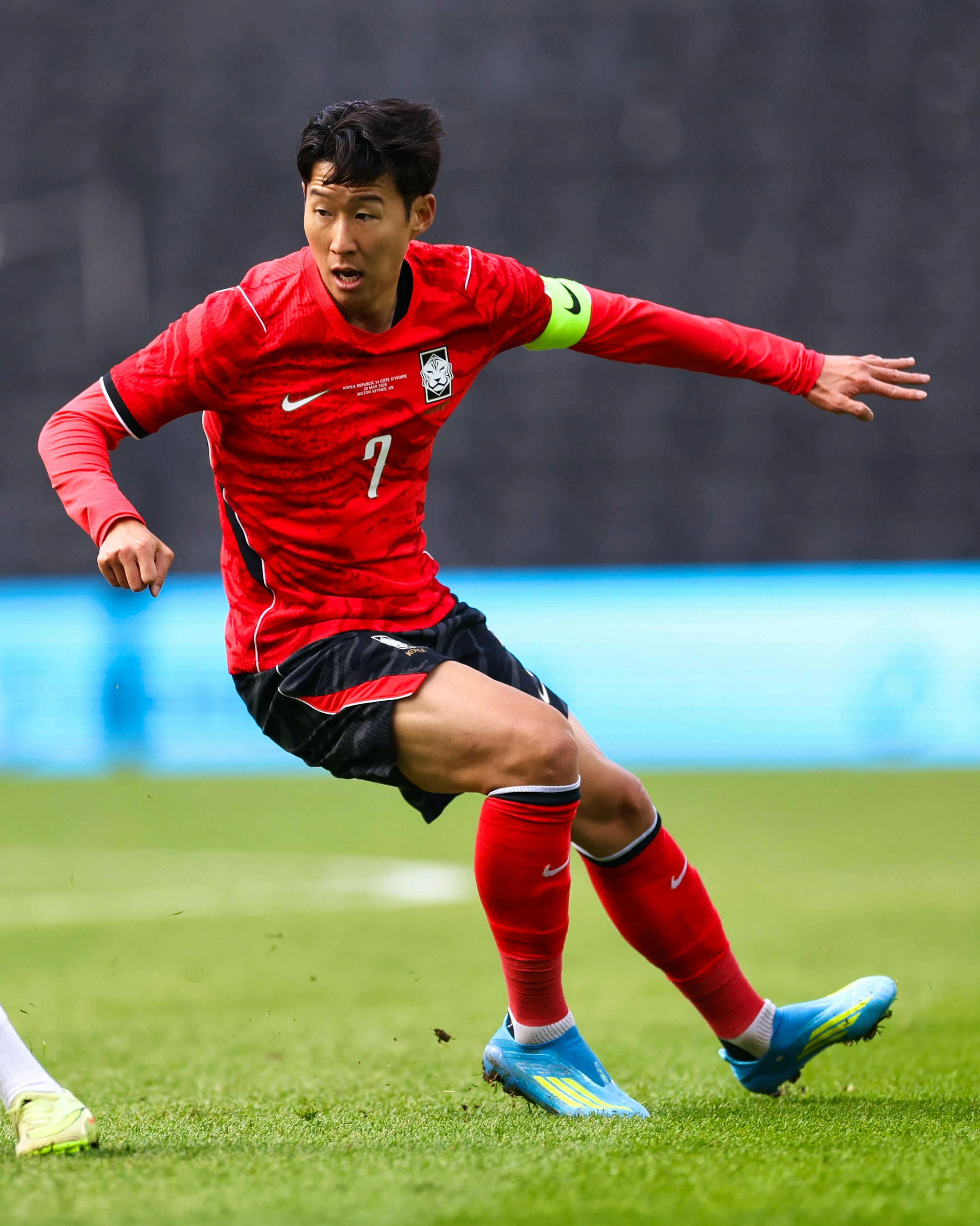 Heung-Min Son im Heimtrikot Südkoreas.