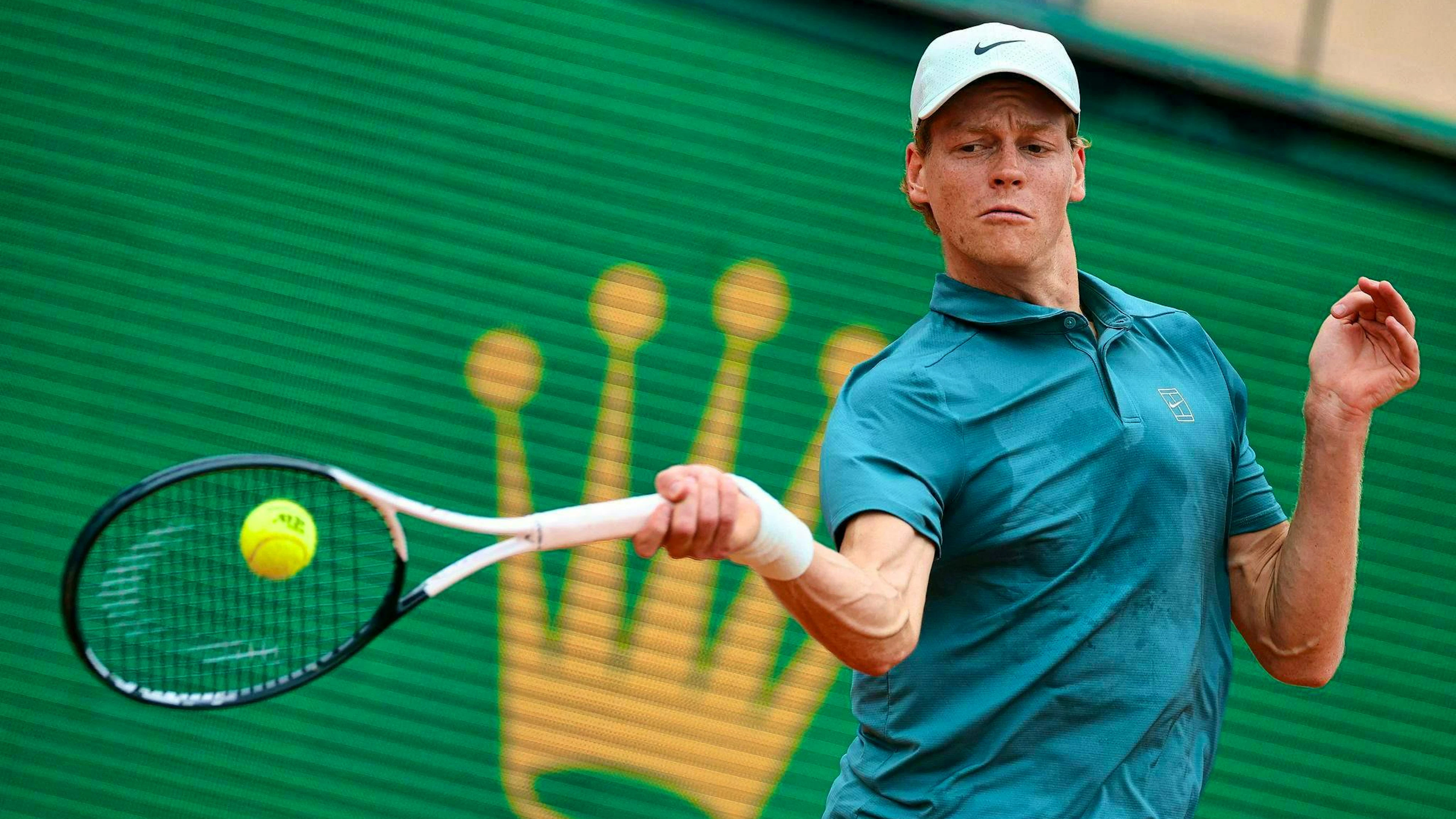 Jannik Sinner triumphs at the Masters tournament in Monte-Carlo.
