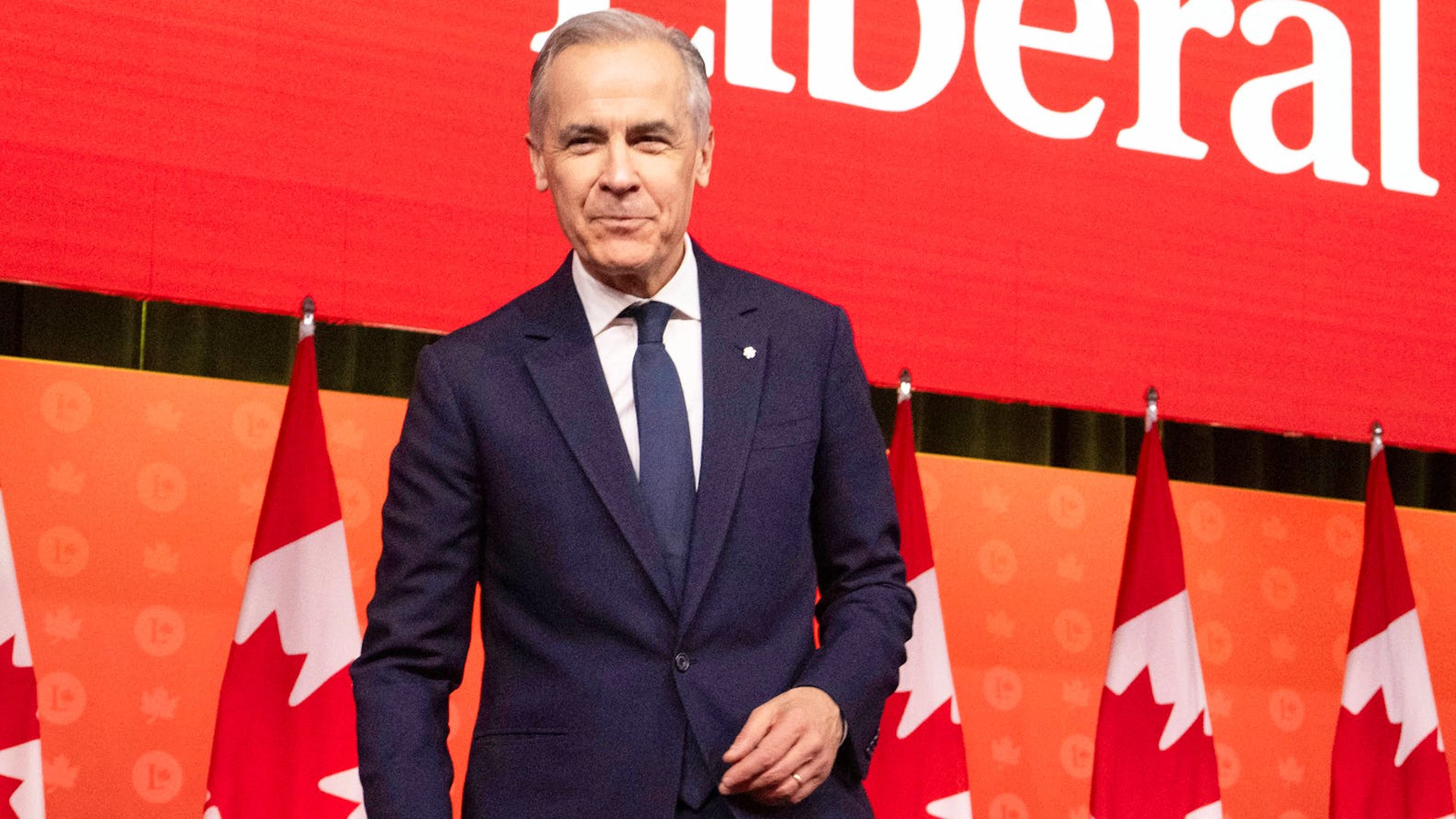 Le Premier ministre canadien Mark Carney a décroché lundi une majorité parlementaire.