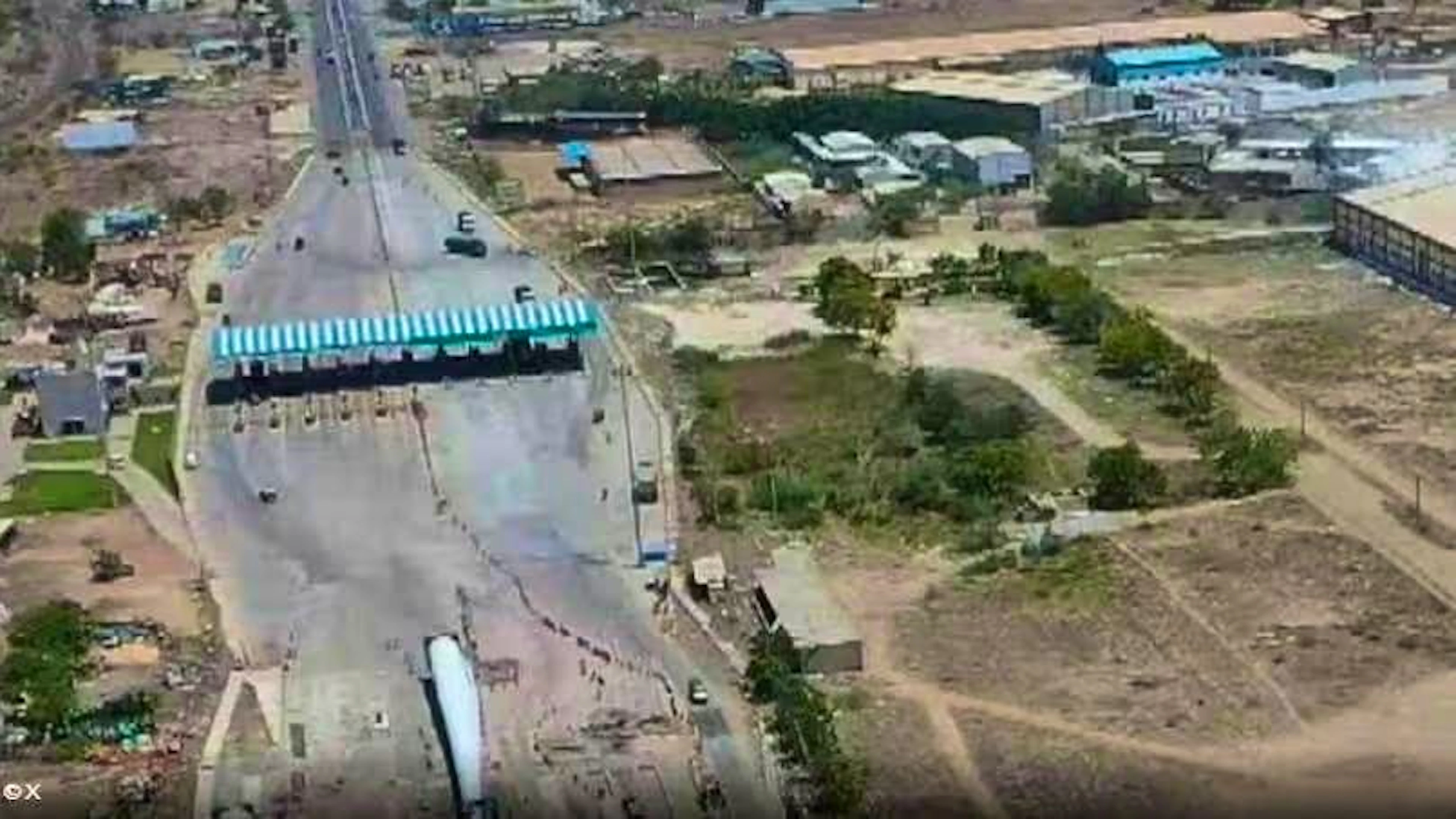 The fake toll station