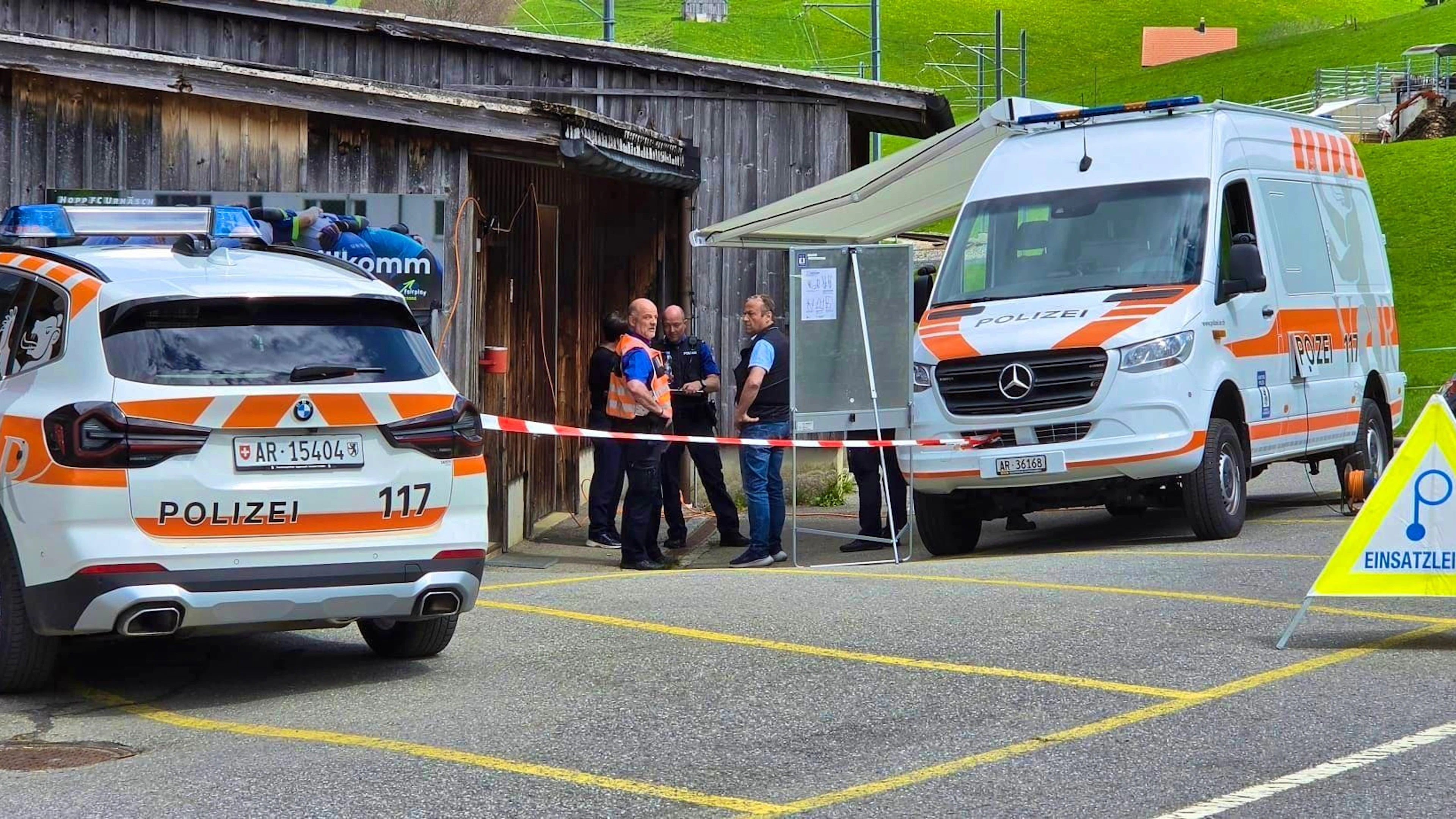 The cantonal police of Appenzell Ausserrhoden were deployed to Urnäsch on Thursday.