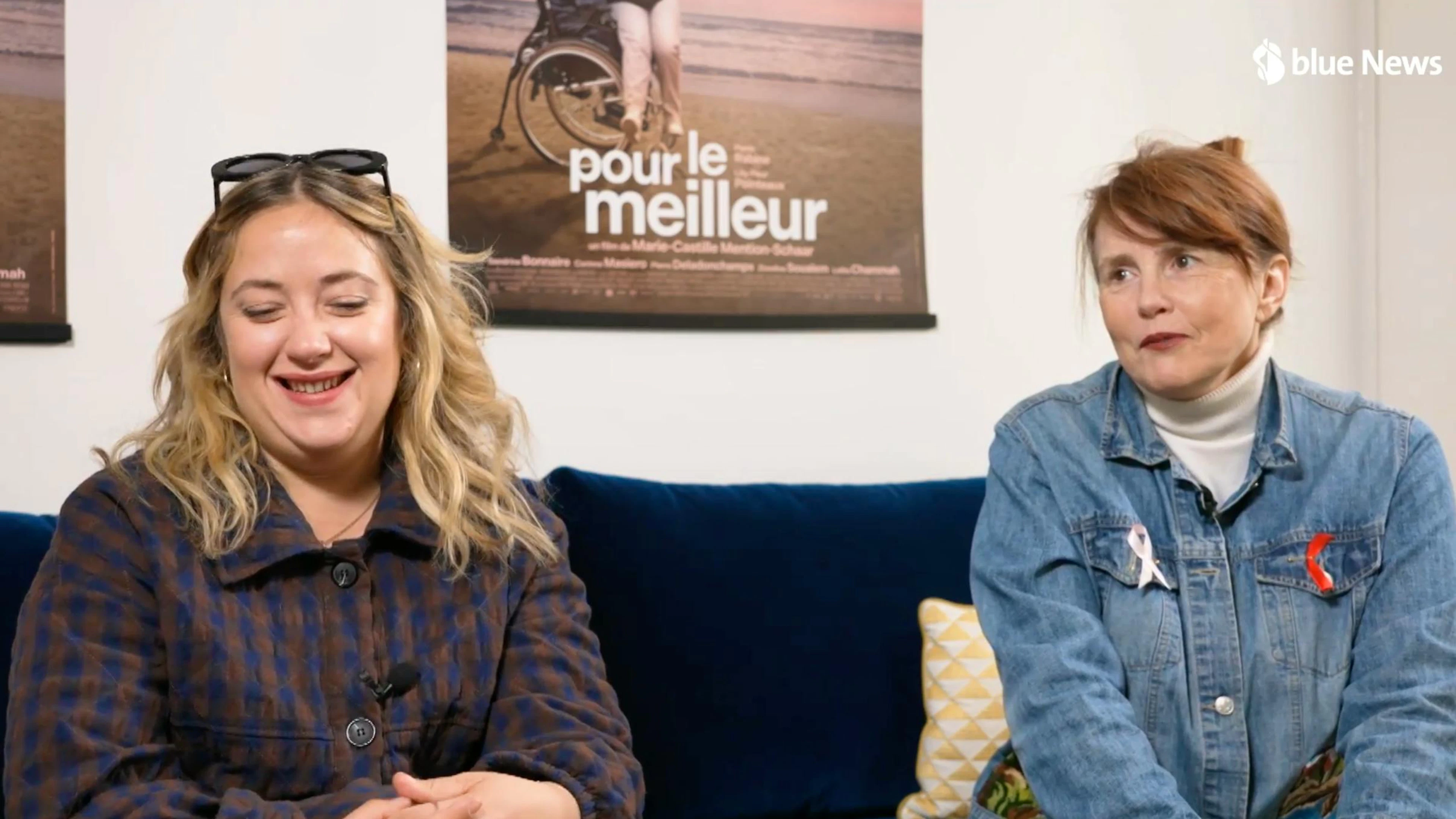 Lilly-Fleur Pointeaux (g.) et Marie-Castille Mention-Schaar à l'heure de l'interview pour blue News.