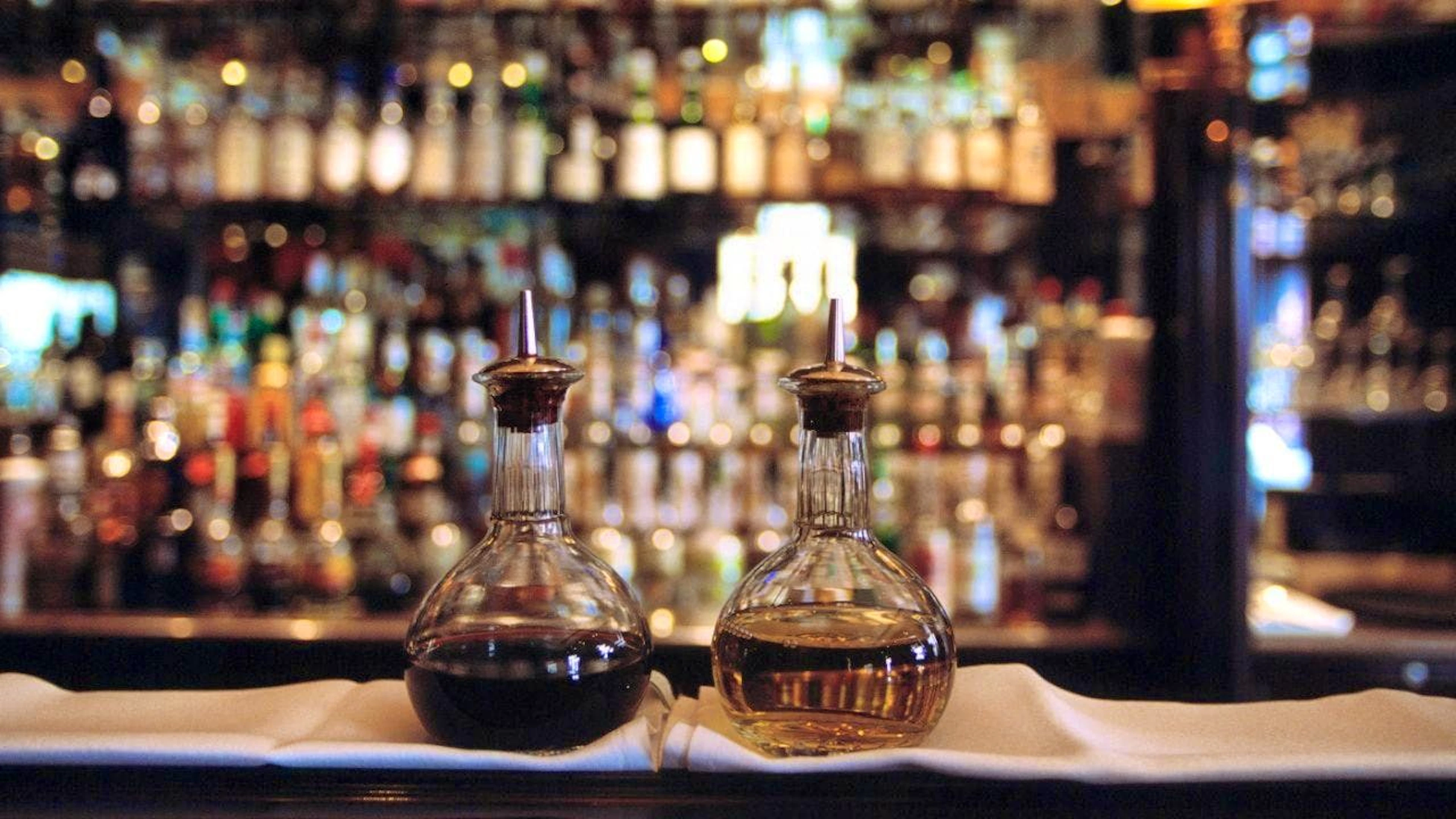 Fine balsamic vinegar or simple apple juice? This is the question in a criminal complaint against a balsamic seller. (theme picture)