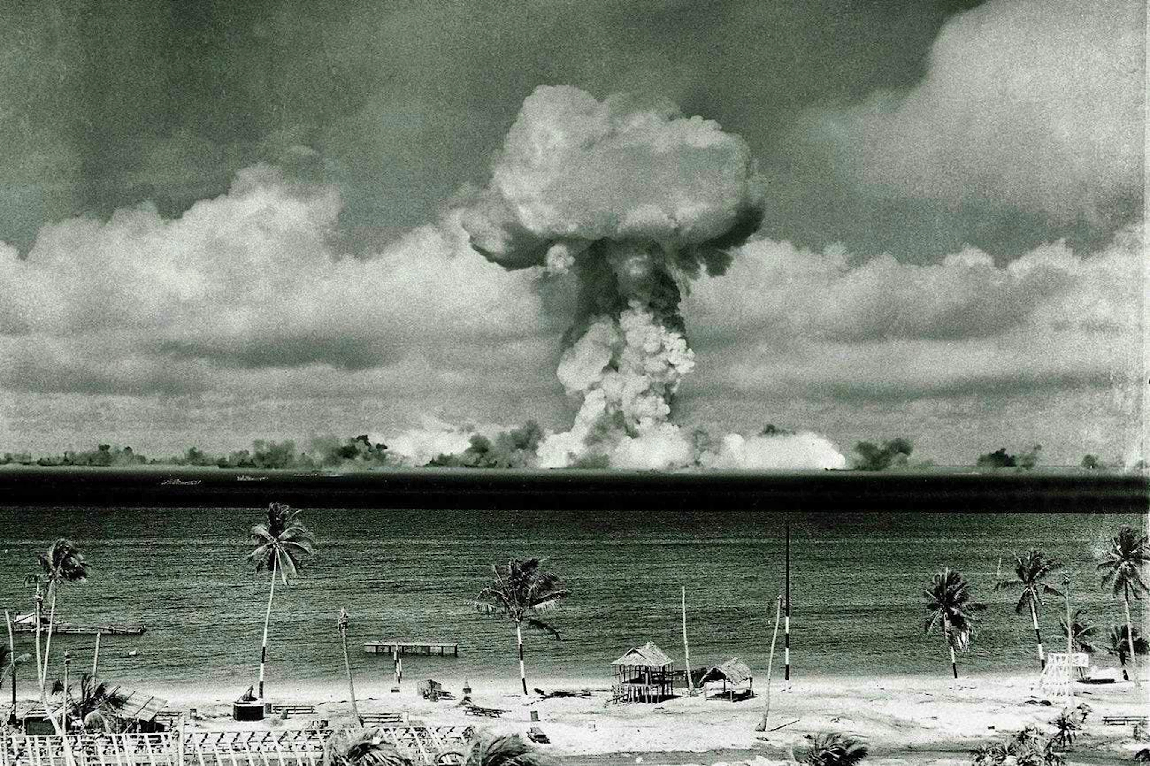 L'atollo di Bikini, che appartiene alle remote Isole Marshall, è stato utilizzato dagli Stati Uniti per i test della bomba atomica dal 1946 al 1958.