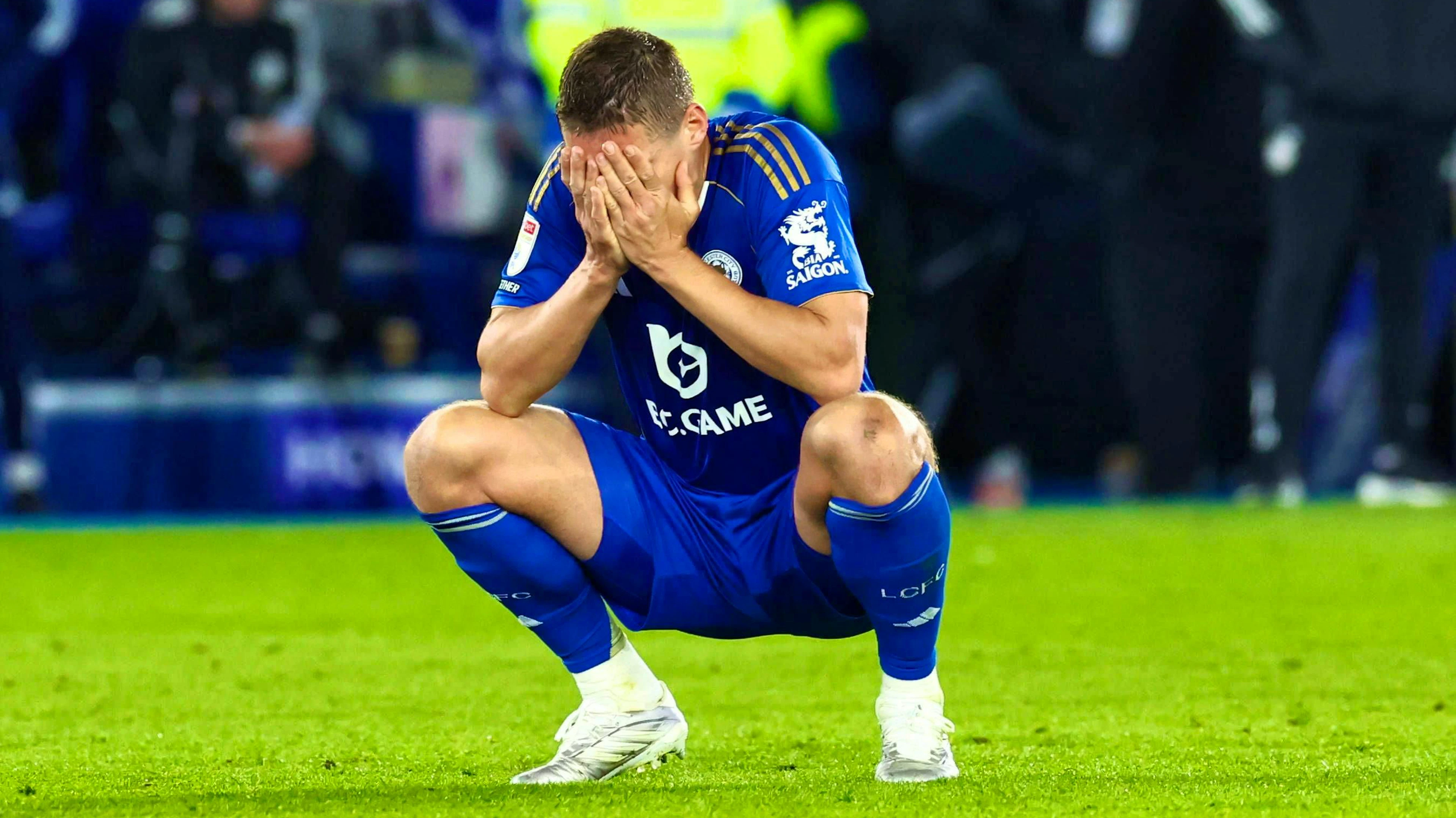 Horror for Leicester: the club is relegated to the third division.