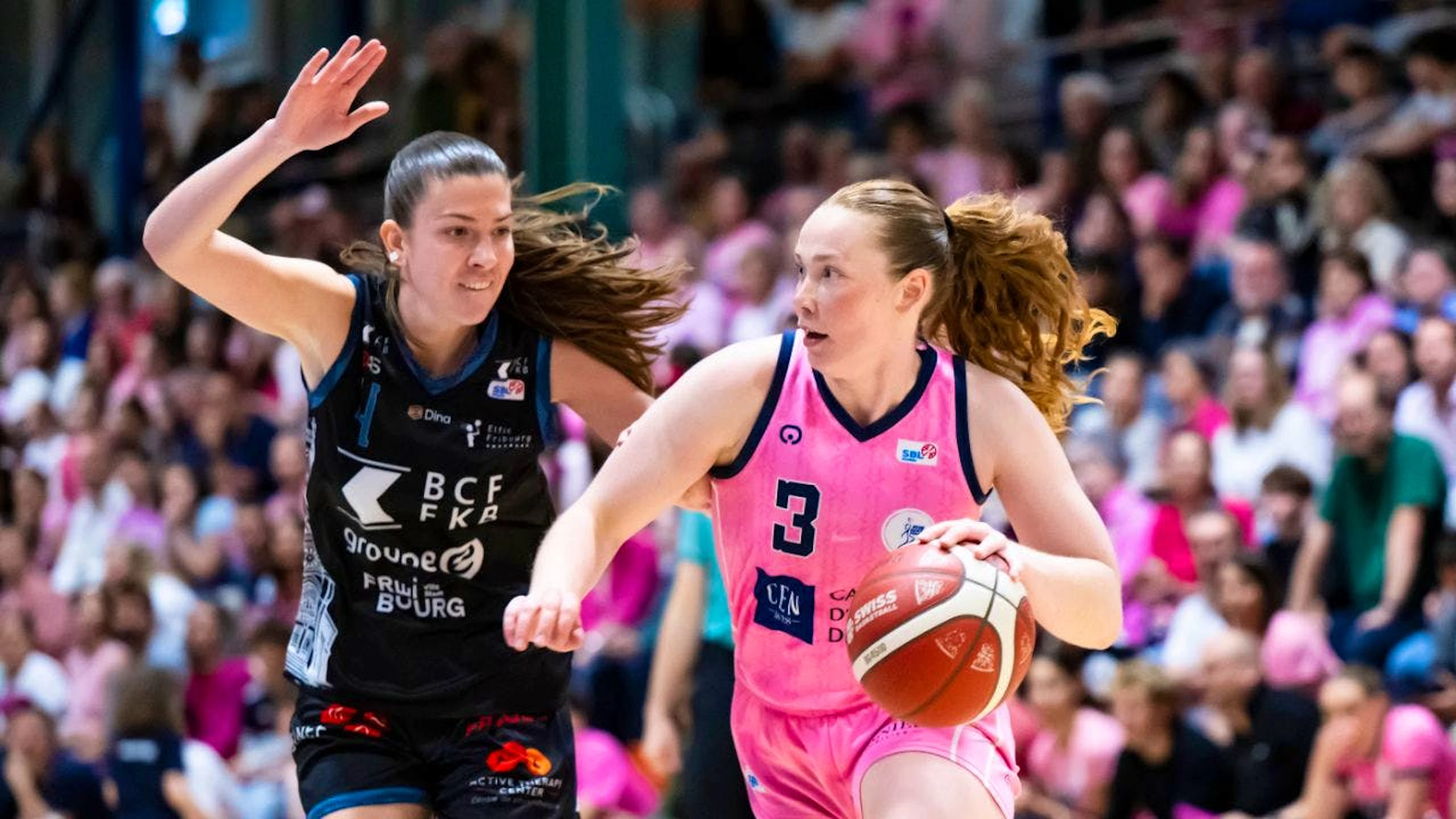 Frida Formann (à droite) a mené Nyon vers un deuxième titre national consécutif.
