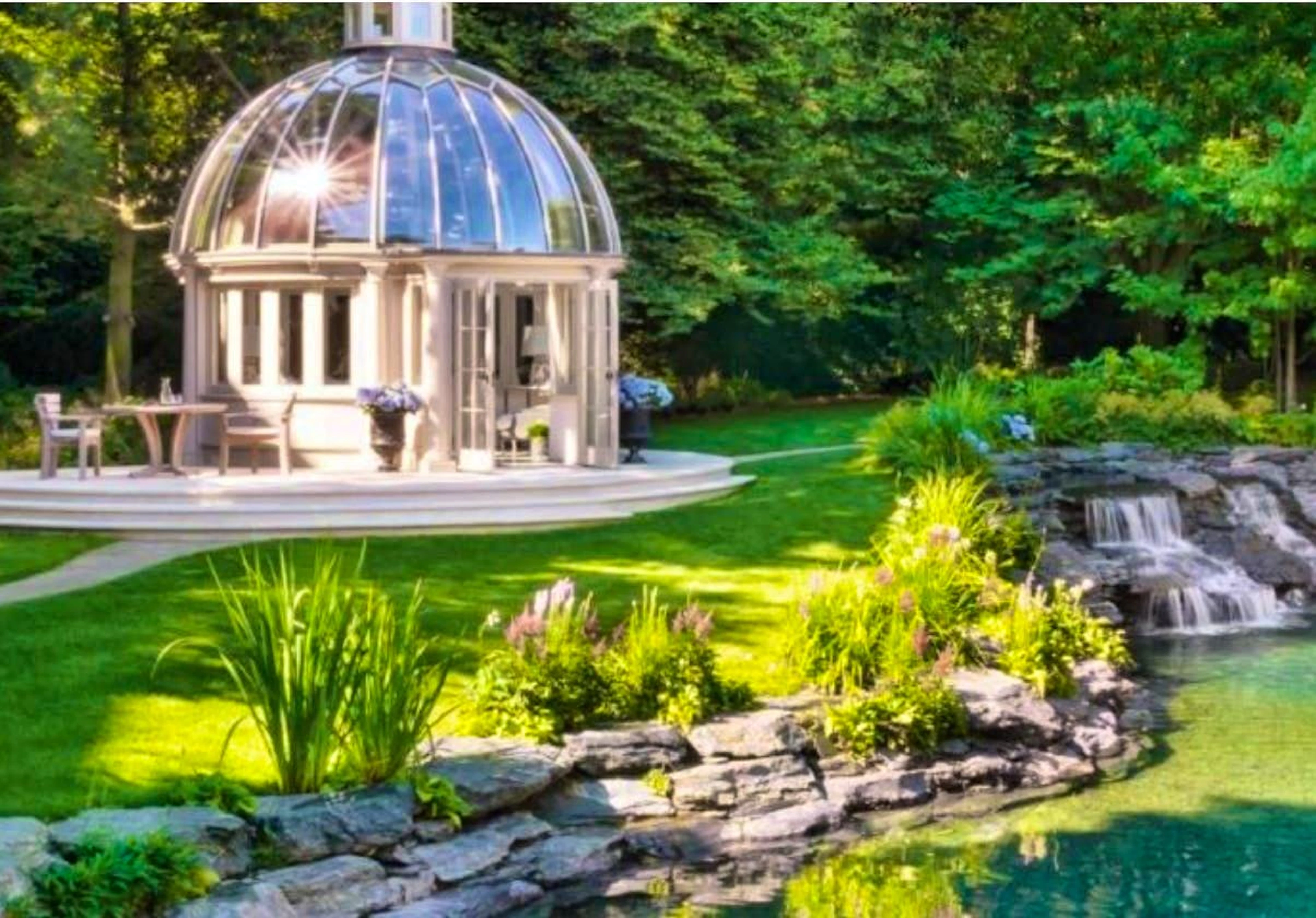 La propriété dispose du deuxième plus grand jardin de Londres - après le palais de Buckingham. 