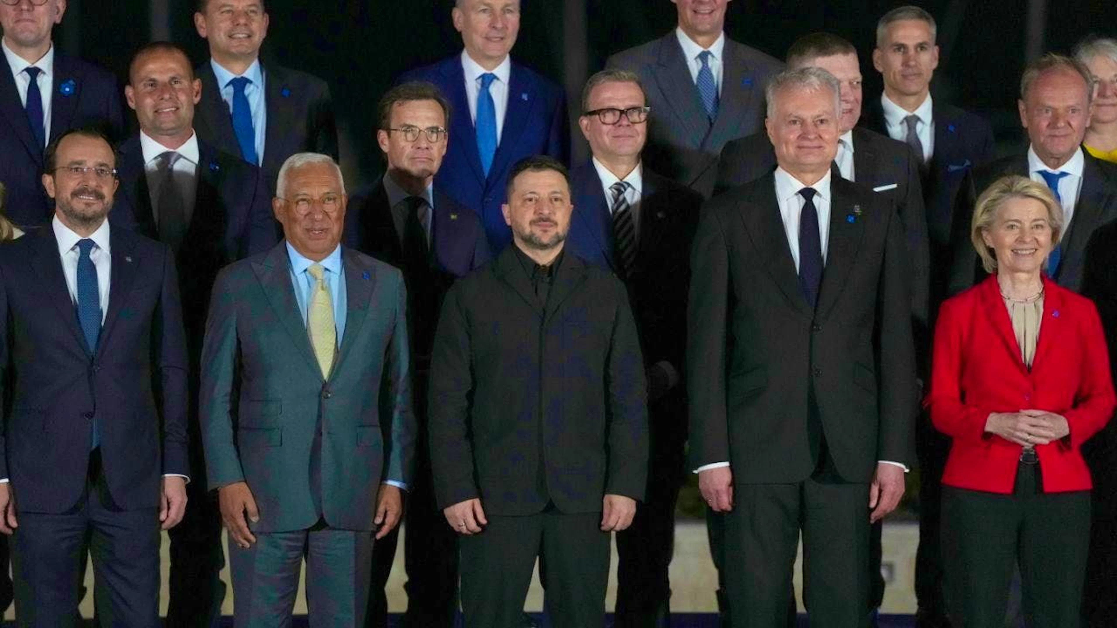 Participants of the EU summit pose for a photo. Photo: Petros Karadjias/AP/dpa