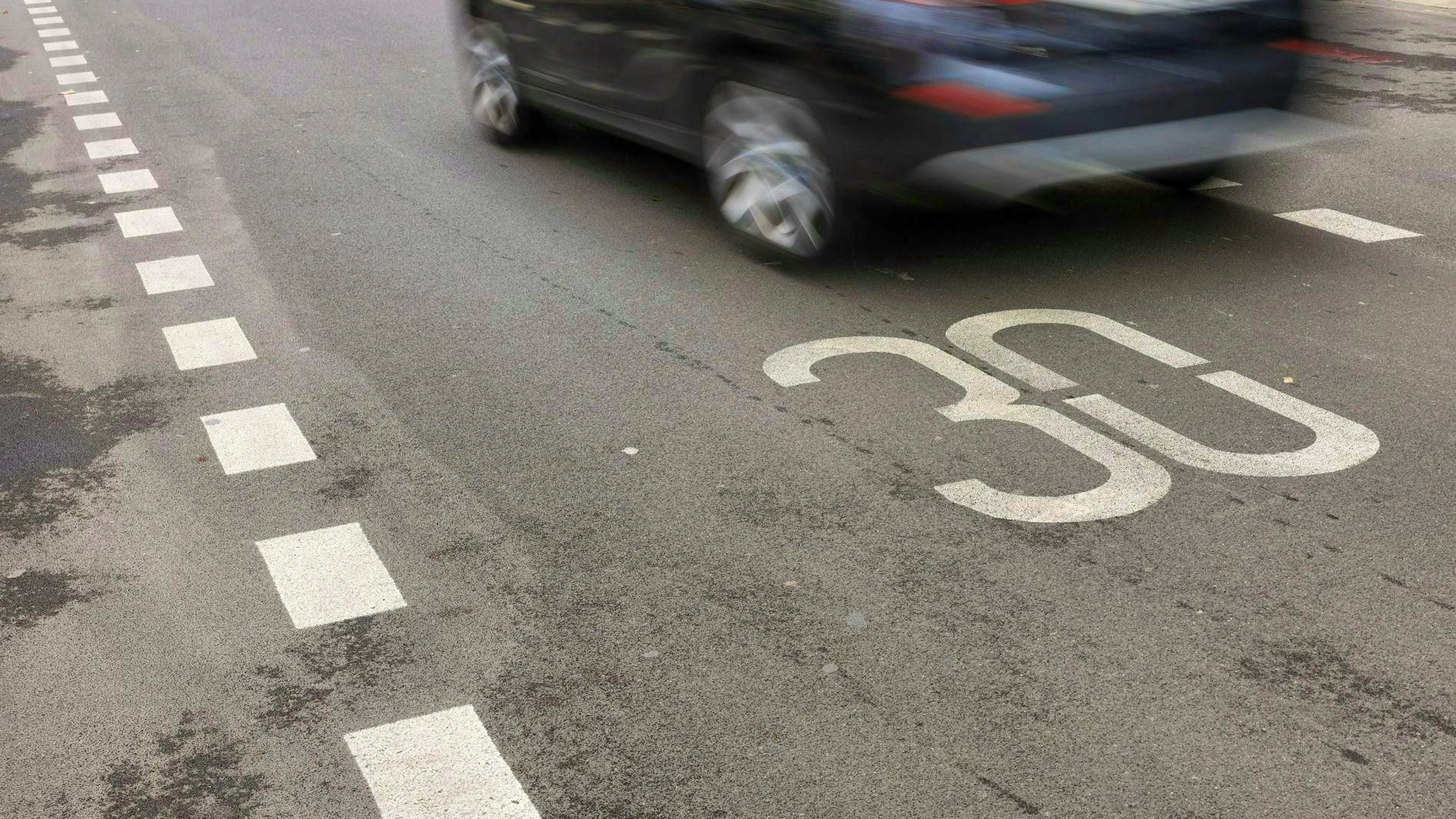 The debate over 30 km/h speed limits is currently making headlines in the canton of St. Gallen.