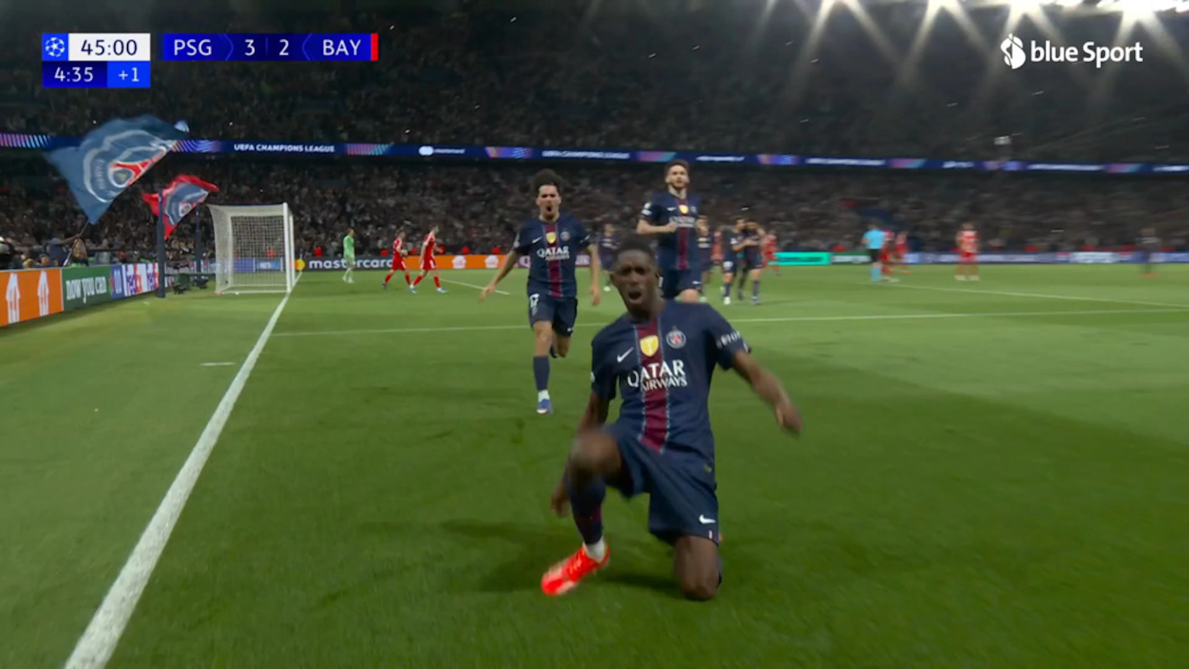 Le PSG reprend les commandes avant la mi-temps