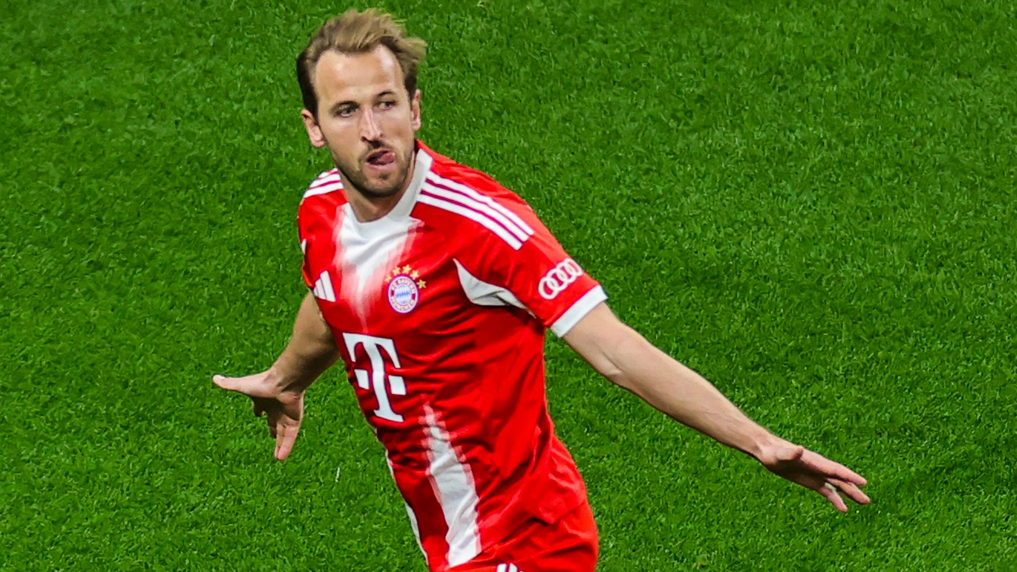 Kane decisivo per il Bayern.