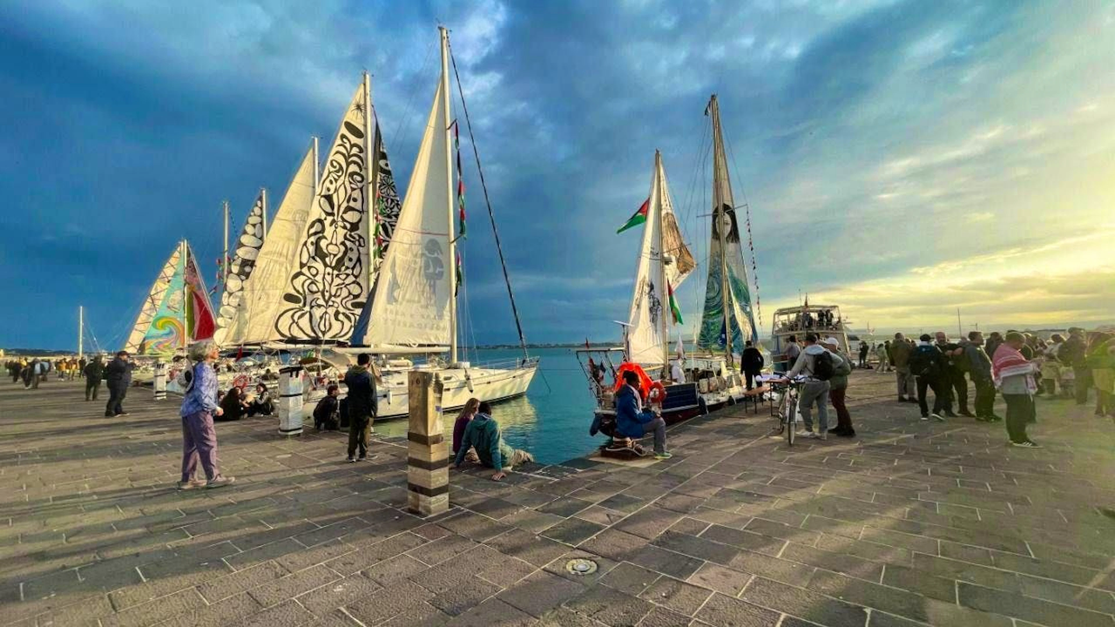 ARCHIVE - The Global Sumud Flotilla is preparing to set sail for Gaza. Several boats are on their way from Spain to form an expanded, united flotilla, in Syracuse, Italy. Photo: Sebastiano Diamante/LaPresse/AP/dpa