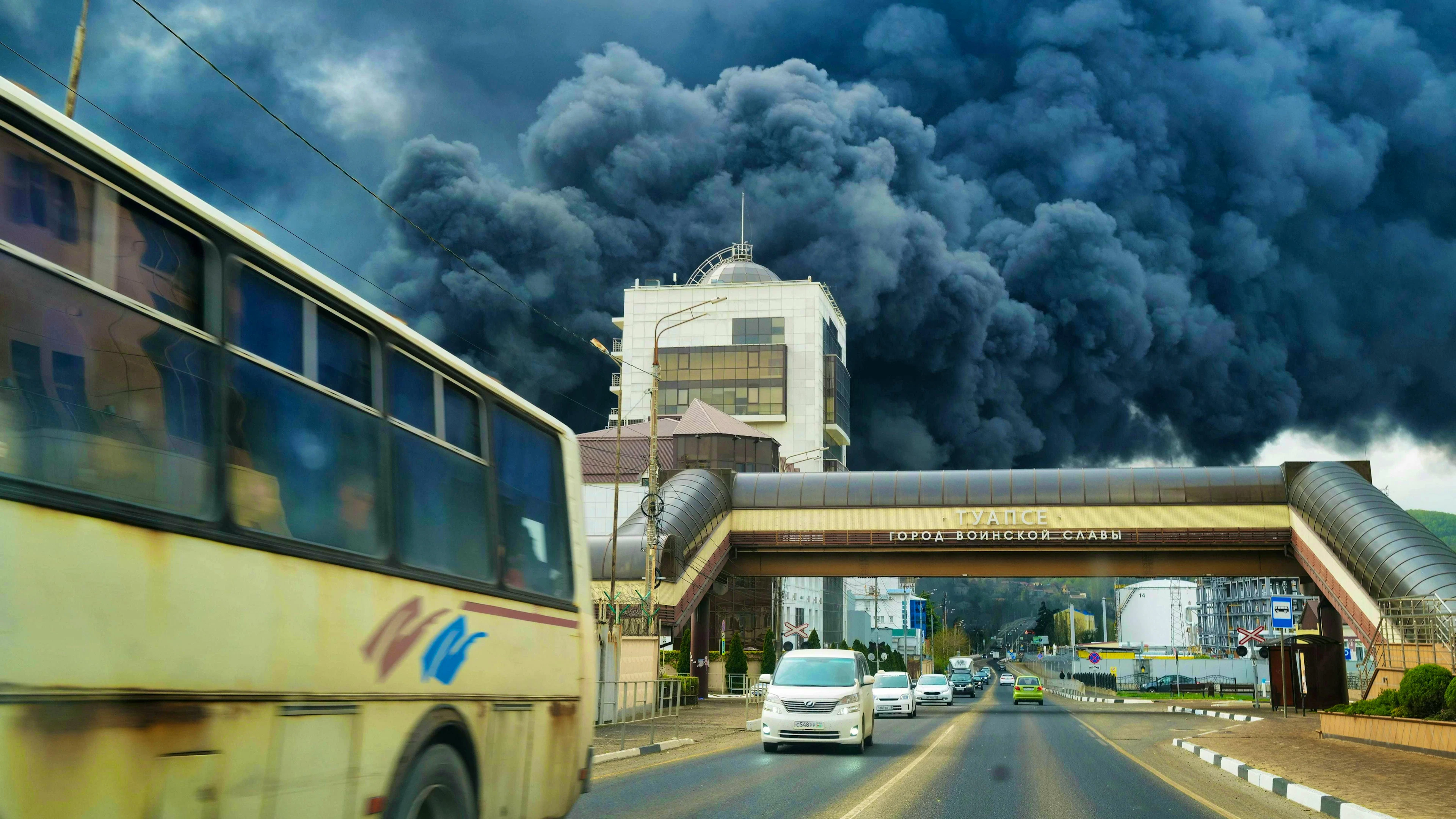 After the Ukrainian drone attack on the petroleum complex in the southern Russian port city of Tuapse on April 21, thick smoke is forming over the city.