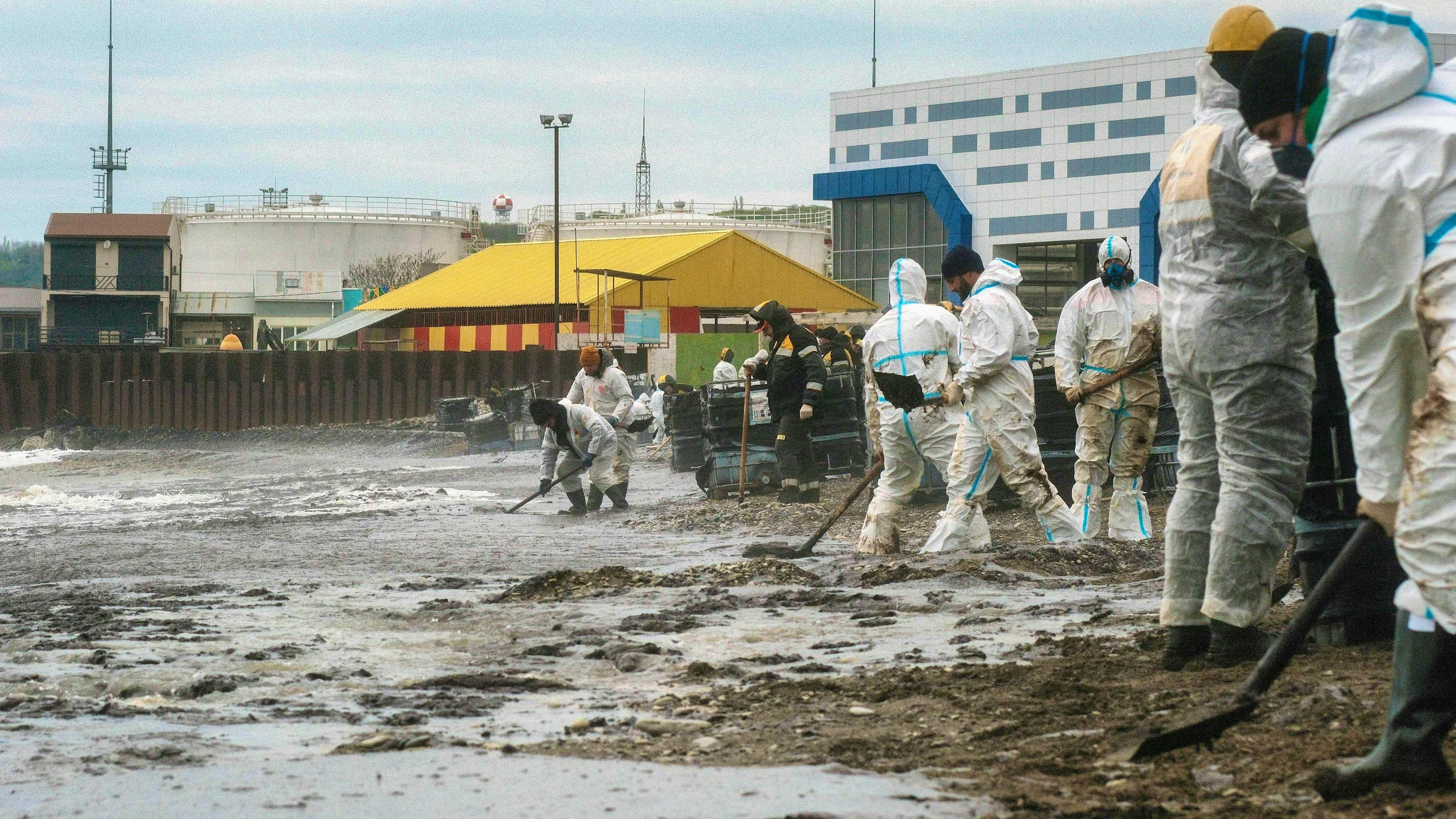 The attacks on the Russian Black Sea port of Tuapse have caused oil spills off the coast.