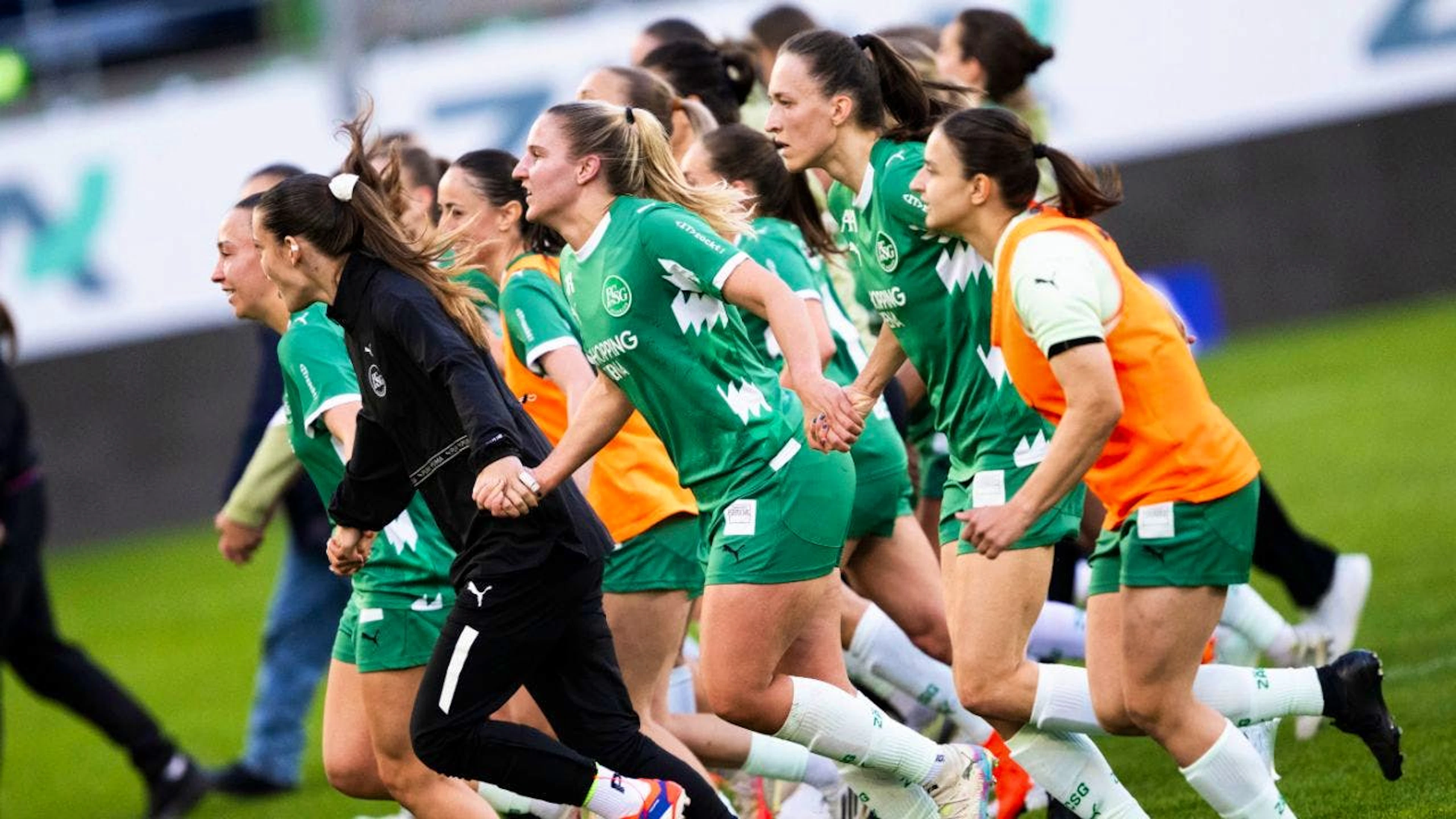 Les Saint-Galloises disputeront les demi-finales des play-off de Women's Super League à la place de Bâle.