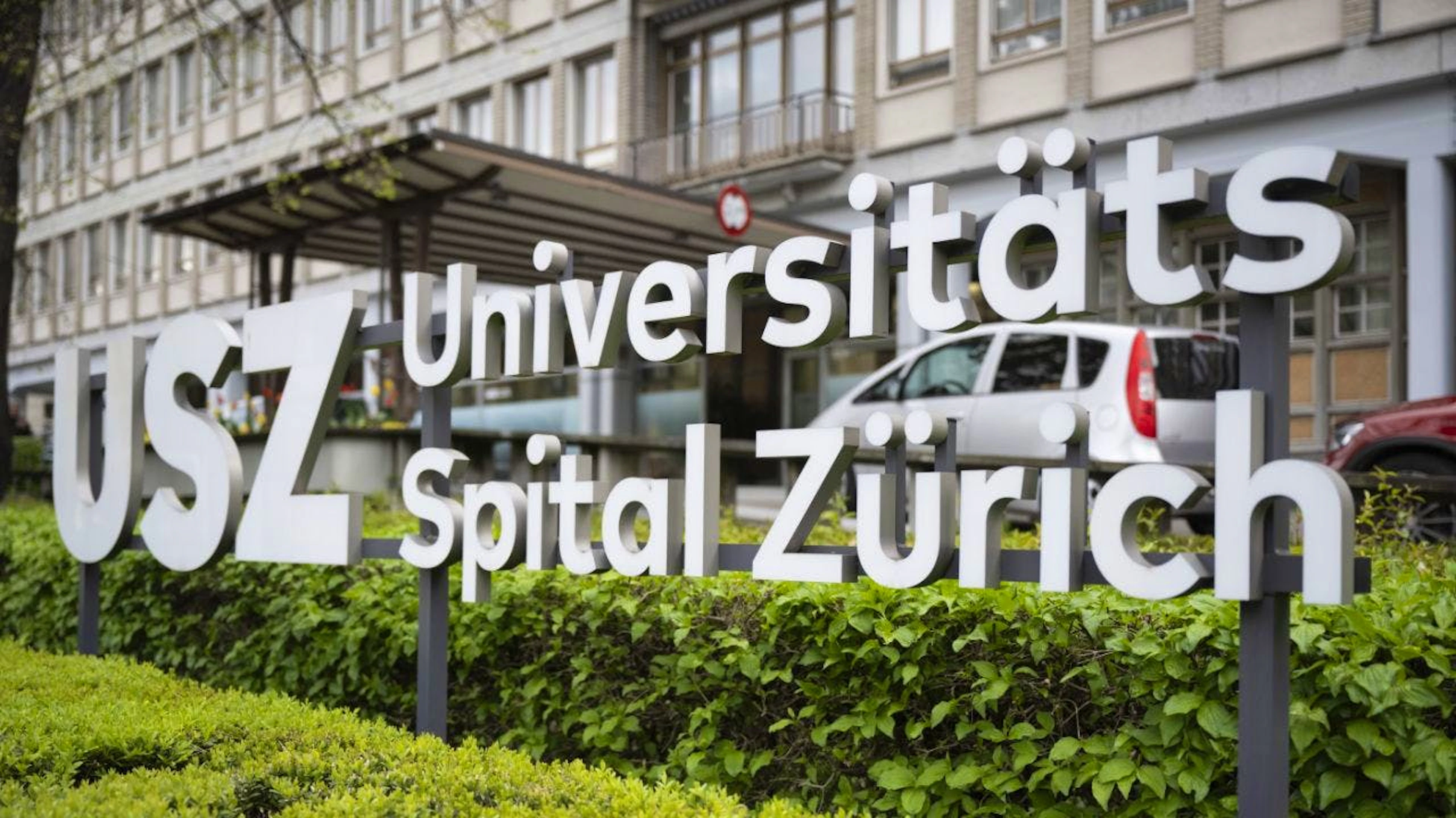 Das Universitätsspital Zürich bestätigt am Dienstag schwerwiegende Fehler in der Herzchirurgie in den Jahren 2016 bis 2020.